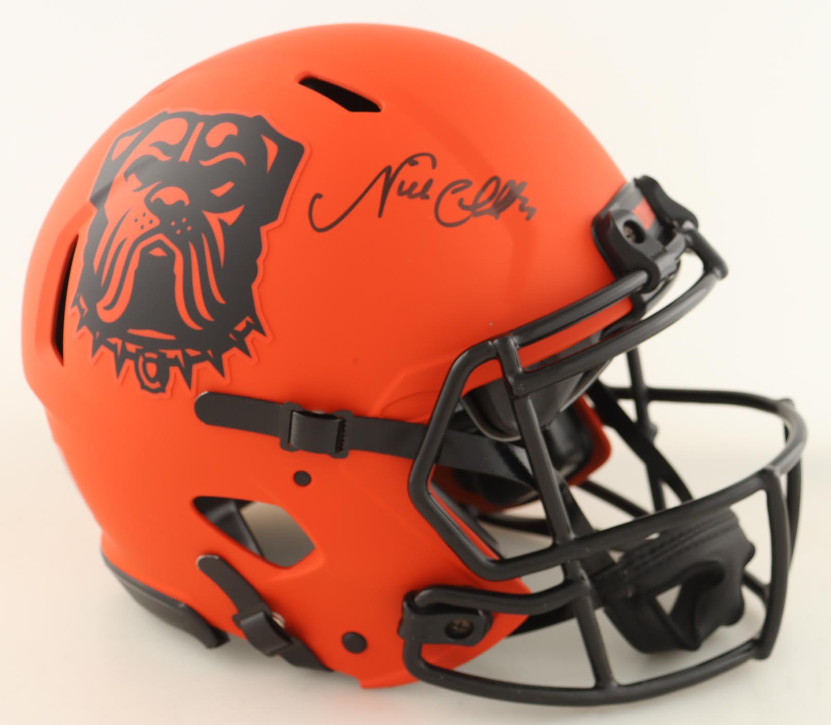 Nick Chubb Signed Browns Full-Size Authentic On-Field Rave Alternate Speed Helmet (Beckett) at PristineAuction.com Nick Chubb Signed Browns Full-Size Authentic On-Field Rave Alternate Speed Helmet (Beckett) at PristineAuction.com