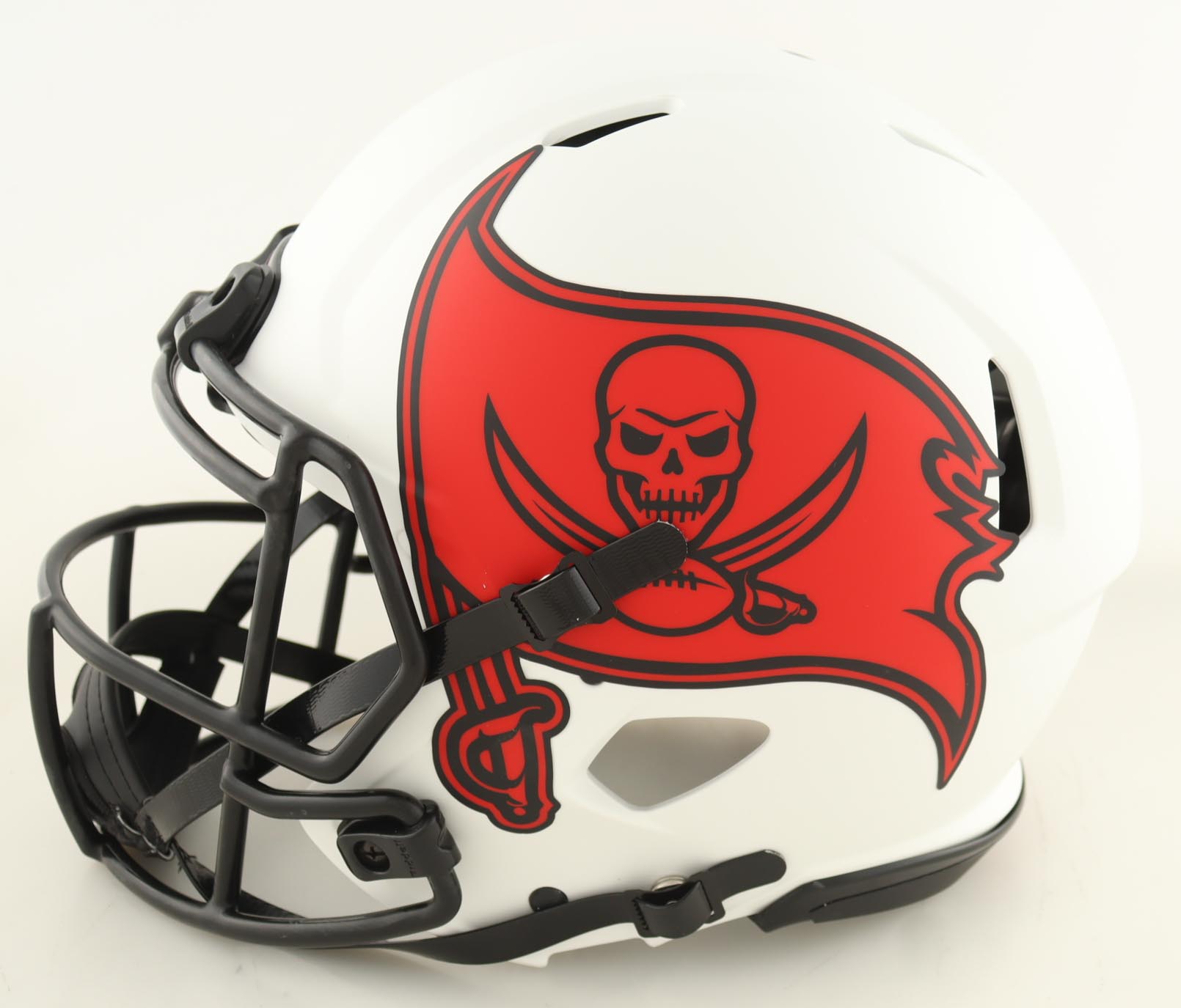 Devin White Signed Buccaneers Full-Size Authentic On-Field Lunar Eclipse Alternate Speed Helmet Inscribed "SB LV Champs" (Beckett) at PristineAuction.com Devin White Signed Buccaneers Full-Size Authentic On-Field Lunar Eclipse Alternate Speed Helmet Inscribed "SB LV Champs" (Beckett) at PristineAuction.com