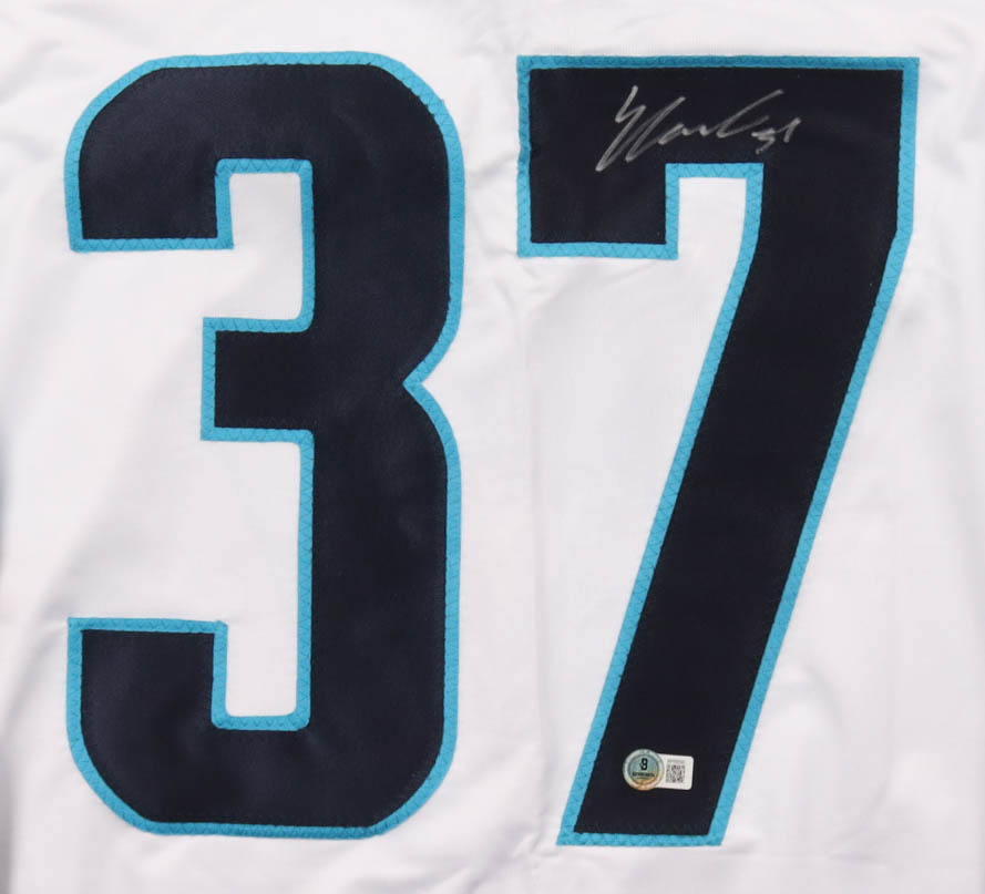 Yanni Gourde Signed Jersey (Beckett) at PristineAuction.com Yanni Gourde Signed Jersey (Beckett) at PristineAuction.com