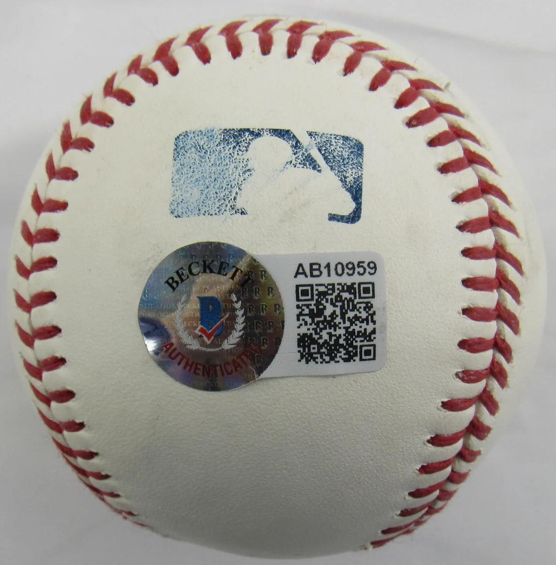 Mike Trout Signed OML Baseball (Beckett) at PristineAuction.com Mike Trout Signed OML Baseball (Beckett) at PristineAuction.com