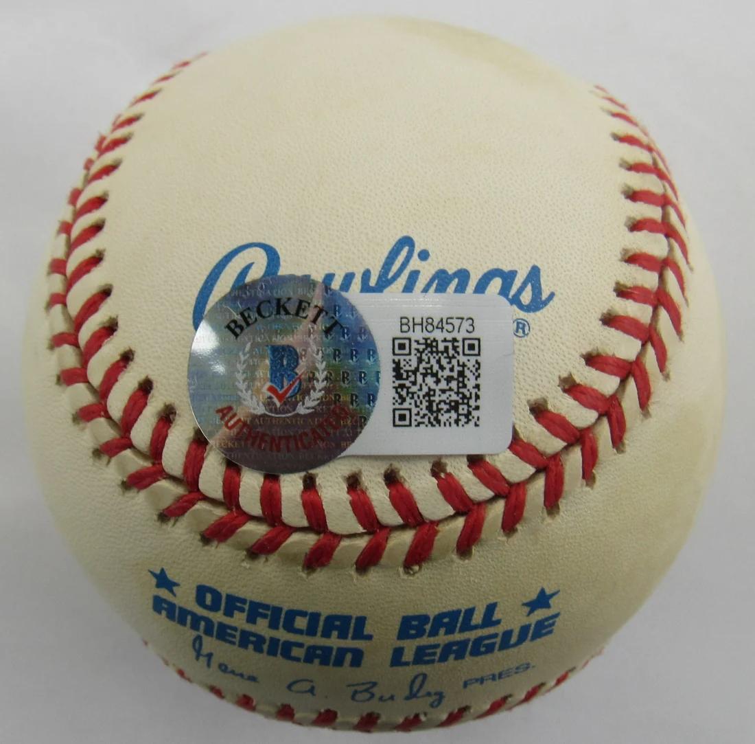 Roger Clemens Signed OAL Baseball (Beckett) at PristineAuction.com Roger Clemens Signed OAL Baseball (Beckett) at PristineAuction.com