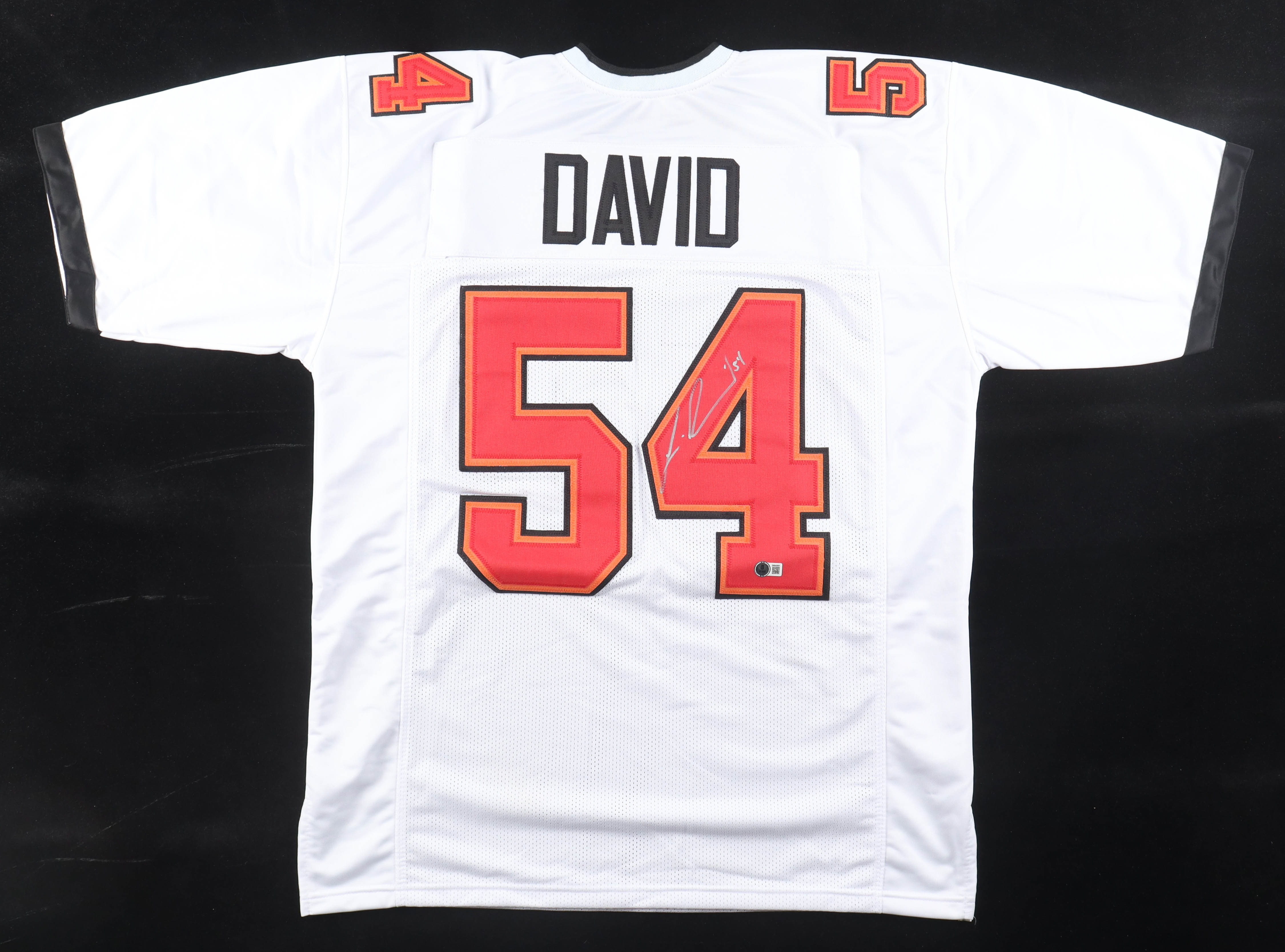 Lavonte David Signed Jersey (Beckett) at PristineAuction.com Lavonte David Signed Jersey (Beckett) at PristineAuction.com