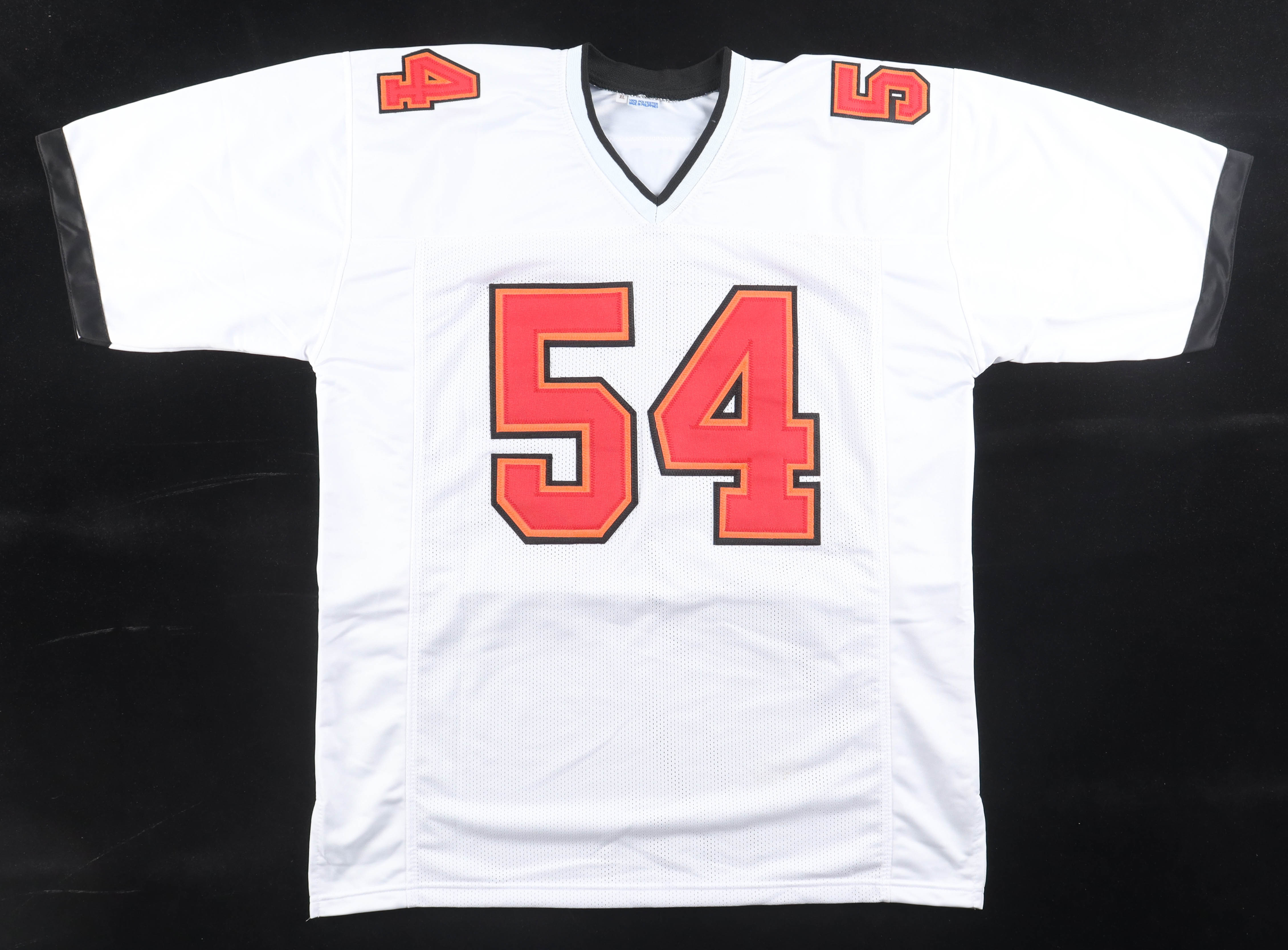 Lavonte David Signed Jersey (Beckett) at PristineAuction.com Lavonte David Signed Jersey (Beckett) at PristineAuction.com