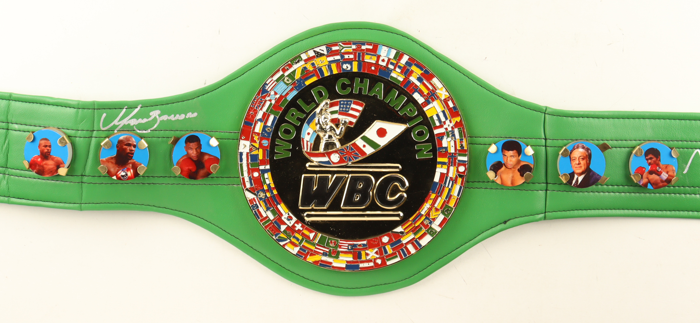 "The Kings of Mexico" WBC Full-Size Championship Belt Signed By (4) with Julio Cesar Chavez, Erik Morales, Marco Antonio Barrera, & Juan Manuel Marquez (Beckett & JSA) at PristineAuction.com "The Kings of Mexico" WBC Full-Size Championship Belt Signed By (4) with Julio Cesar Chavez, Erik Morales, Marco Antonio Barrera, & Juan Manuel Marquez (Beckett & JSA) at PristineAuction.com