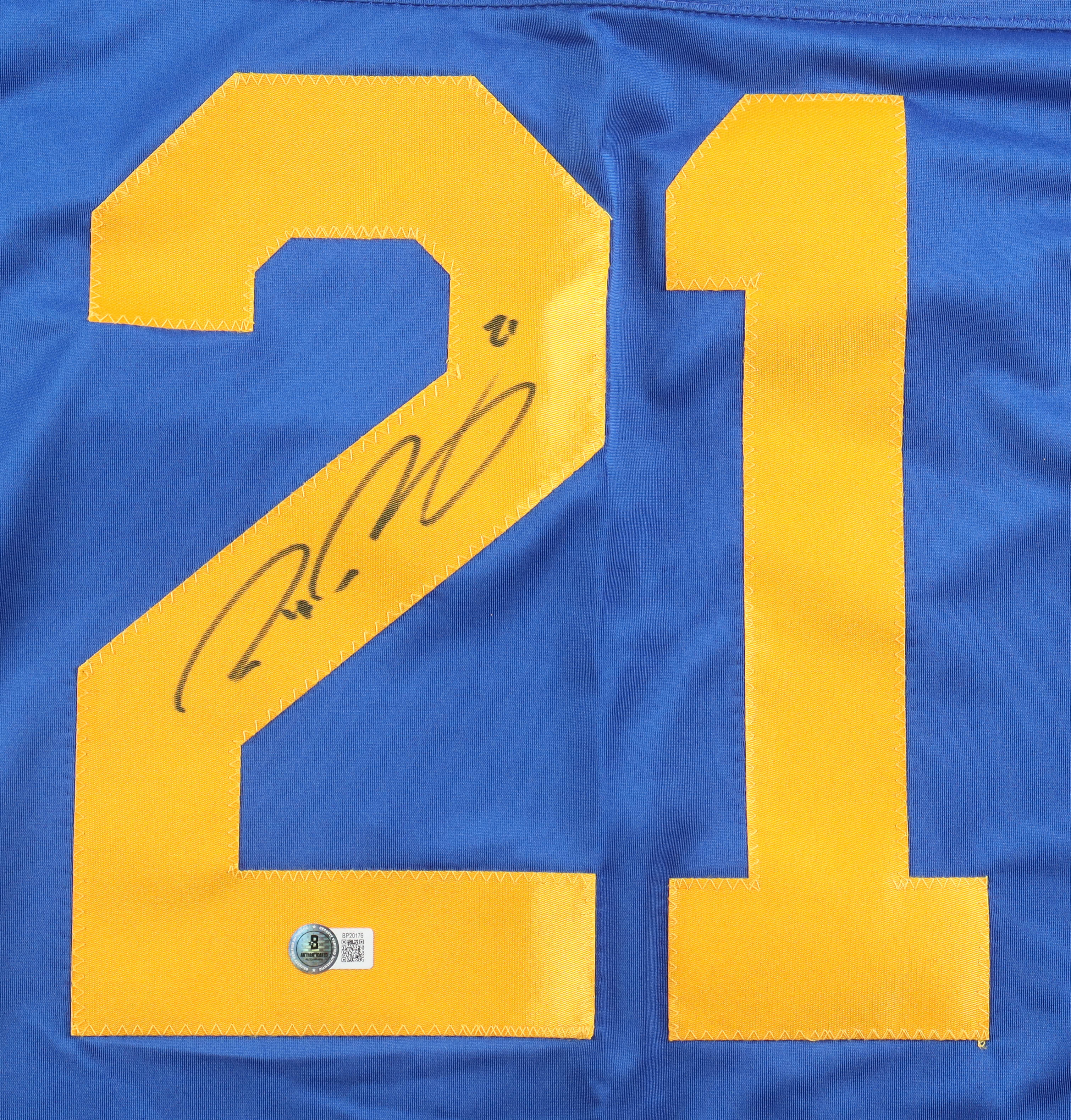 Peter Forsberg Signed Jersey (Beckett) at PristineAuction.com Peter Forsberg Signed Jersey (Beckett) at PristineAuction.com