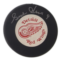Gordie Howe Signed Red Wings Logo Puck (PSA) at PristineAuction.com