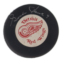 Gordie Howe Signed Red Wings Logo Puck (PSA) at PristineAuction.com