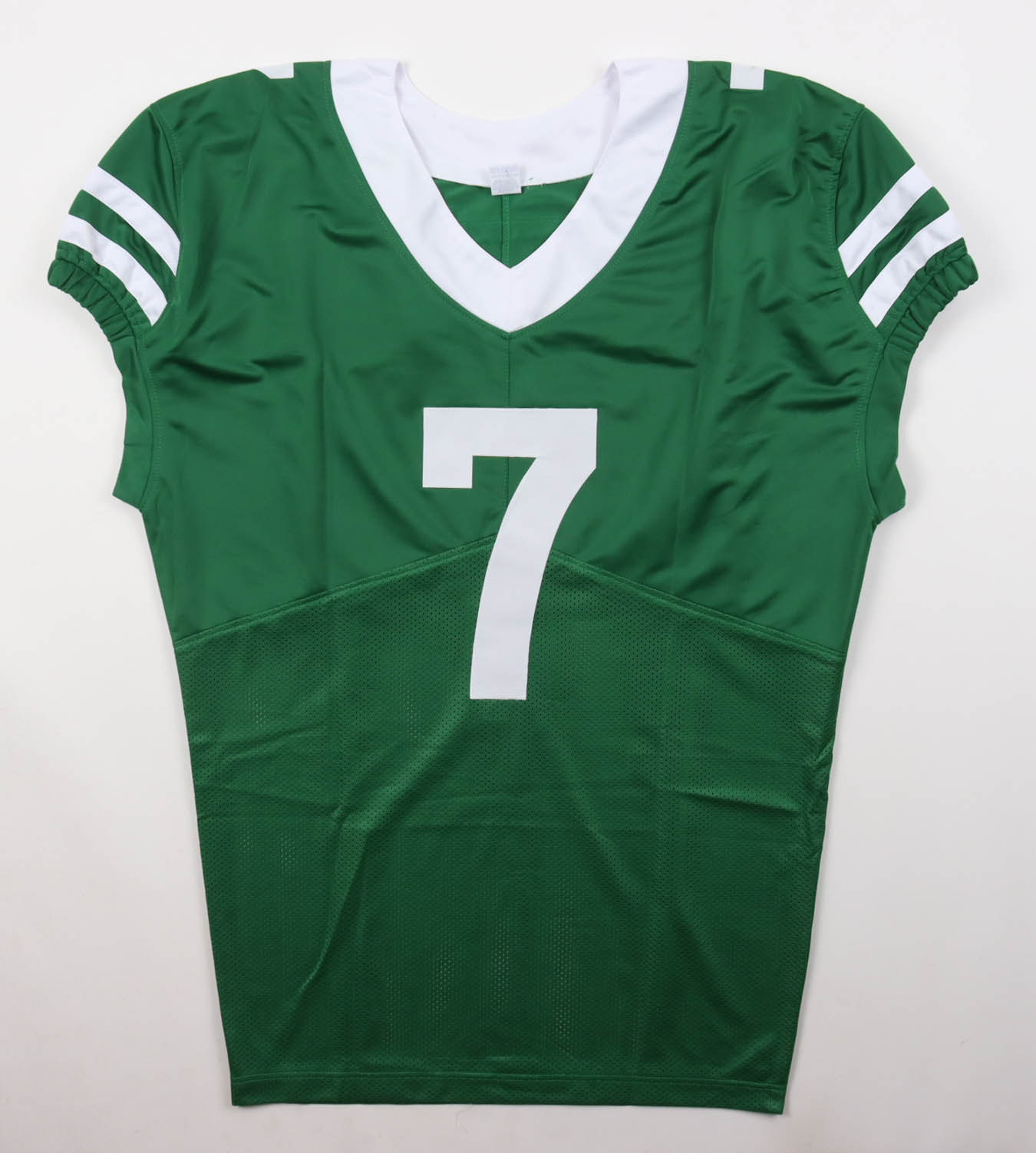 Justin Fields Signed Jersey (Beckett) at PristineAuction.com Justin Fields Signed Jersey (Beckett) at PristineAuction.com