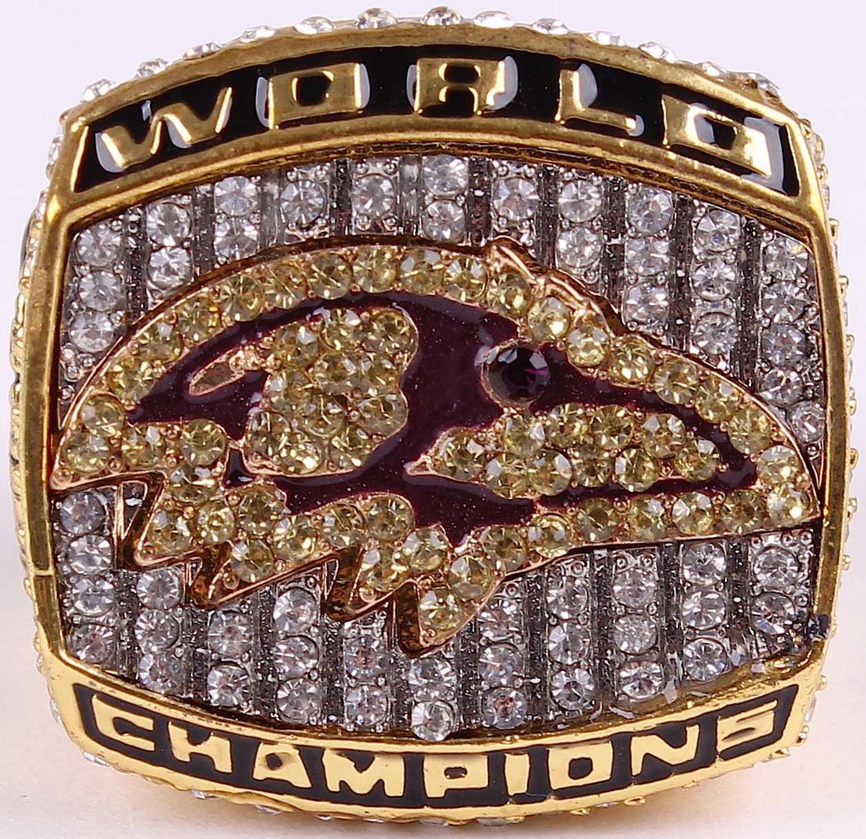 Ray Lewis Baltimore Ravens High Quality Replica 2000 Super Bowl XXXV Championship Ring at PristineAuction.com Ray Lewis Baltimore Ravens High Quality Replica 2000 Super Bowl XXXV Championship Ring at PristineAuction.com