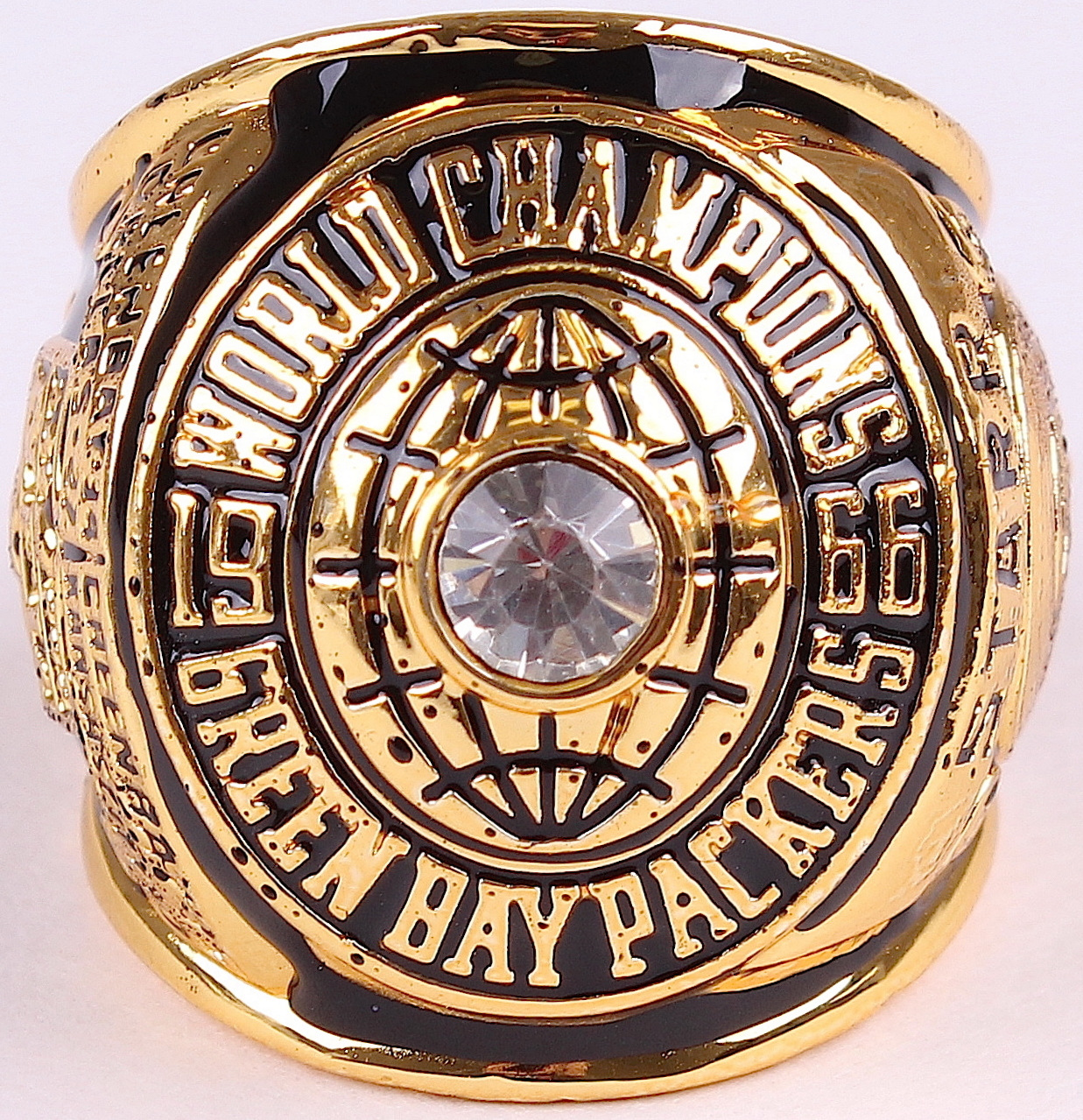 Bart Starr Green Bay Packers High Quality Replica 1966 Championship Ring at PristineAuction.com Bart Starr Green Bay Packers High Quality Replica 1966 Championship Ring at PristineAuction.com
