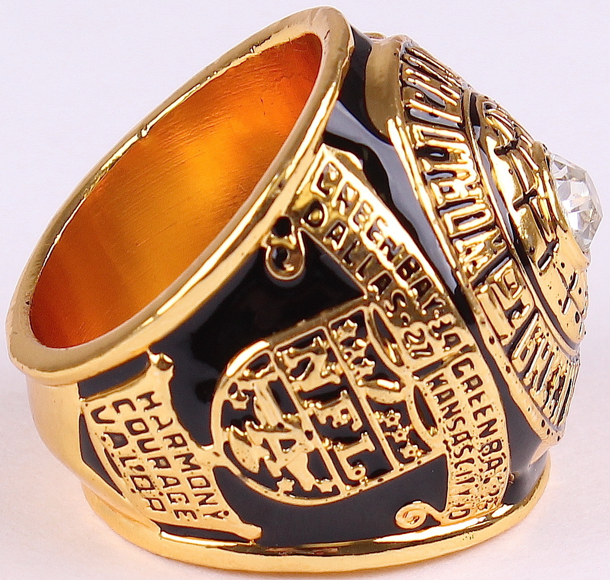 Bart Starr Green Bay Packers High Quality Replica 1966 Championship Ring at PristineAuction.com Bart Starr Green Bay Packers High Quality Replica 1966 Championship Ring at PristineAuction.com