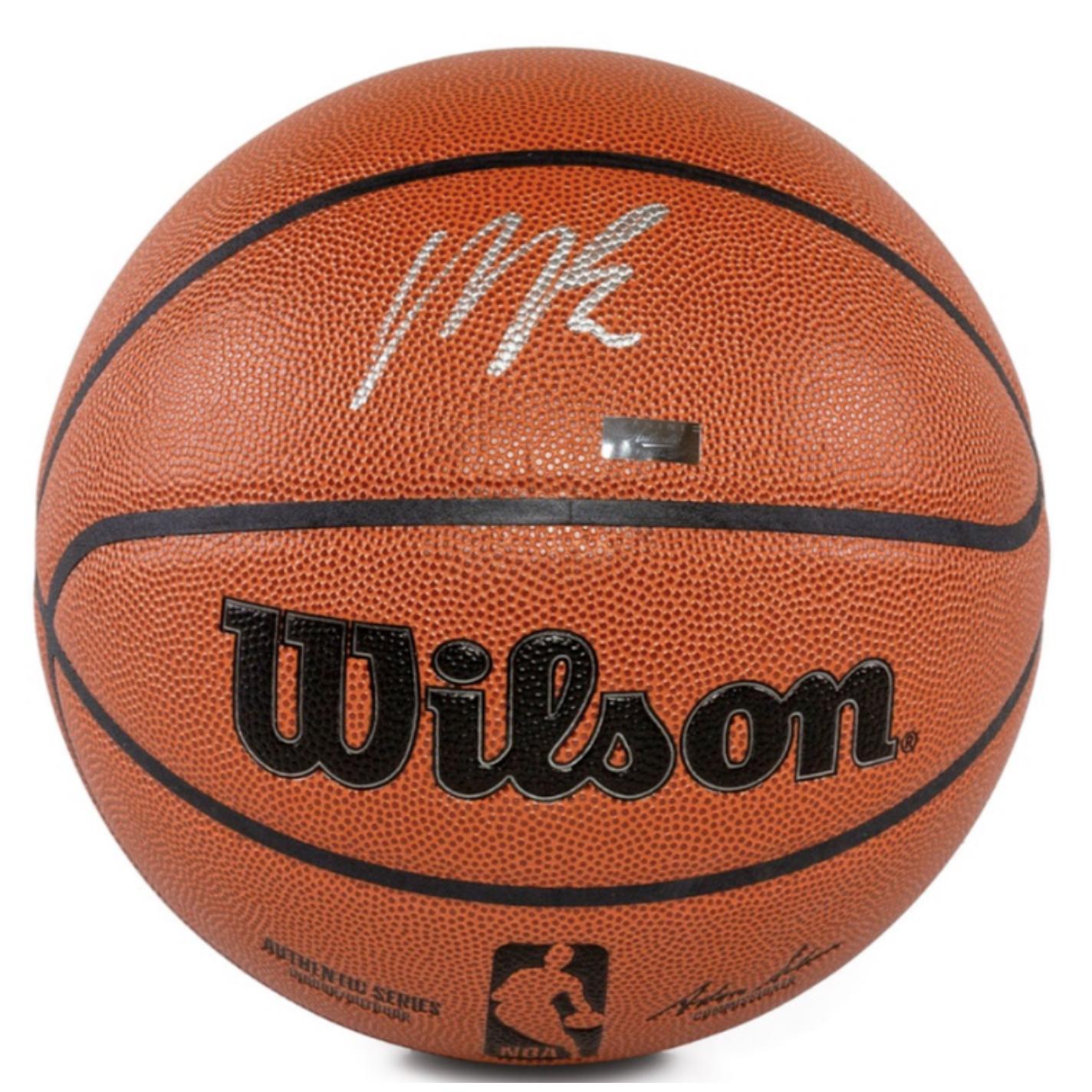 Matas Buzelis Signed NBA Basketball (Panini) at PristineAuction.com Matas Buzelis Signed NBA Basketball (Panini) at PristineAuction.com