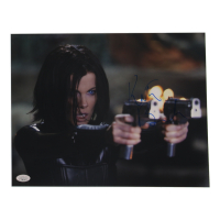 Kate Beckinsale Signed "Underworld" 11x14 Photo (JSA) at PristineAuction.com