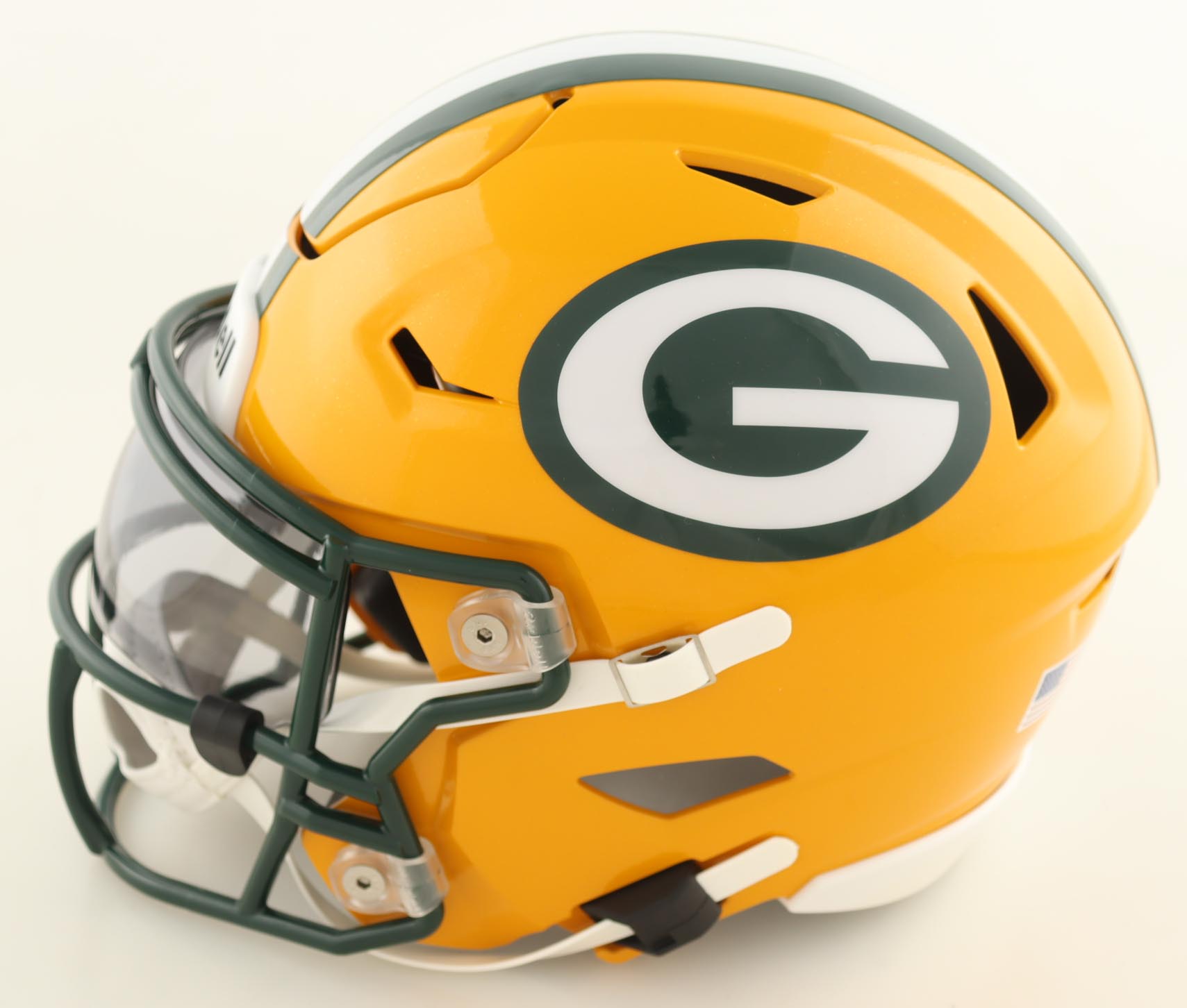 Jordan Love Signed Packers Mid-Size SpeedFlex Helmet With Visor (Beckett) at PristineAuction.com Jordan Love Signed Packers Mid-Size SpeedFlex Helmet With Visor (Beckett) at PristineAuction.com