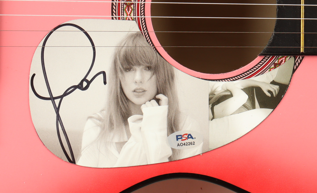 Taylor Swift Guitar with Signed Custom Insert Pickguard (PSA) at PristineAuction.com Taylor Swift Guitar with Signed Custom Insert Pickguard (PSA) at PristineAuction.com