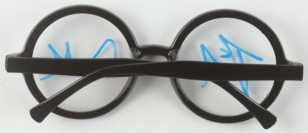 Danielle Radcliffe Signed "Harry Potter" Costume Glasses (PSA) at PristineAuction.com Danielle Radcliffe Signed "Harry Potter" Costume Glasses (PSA) at PristineAuction.com