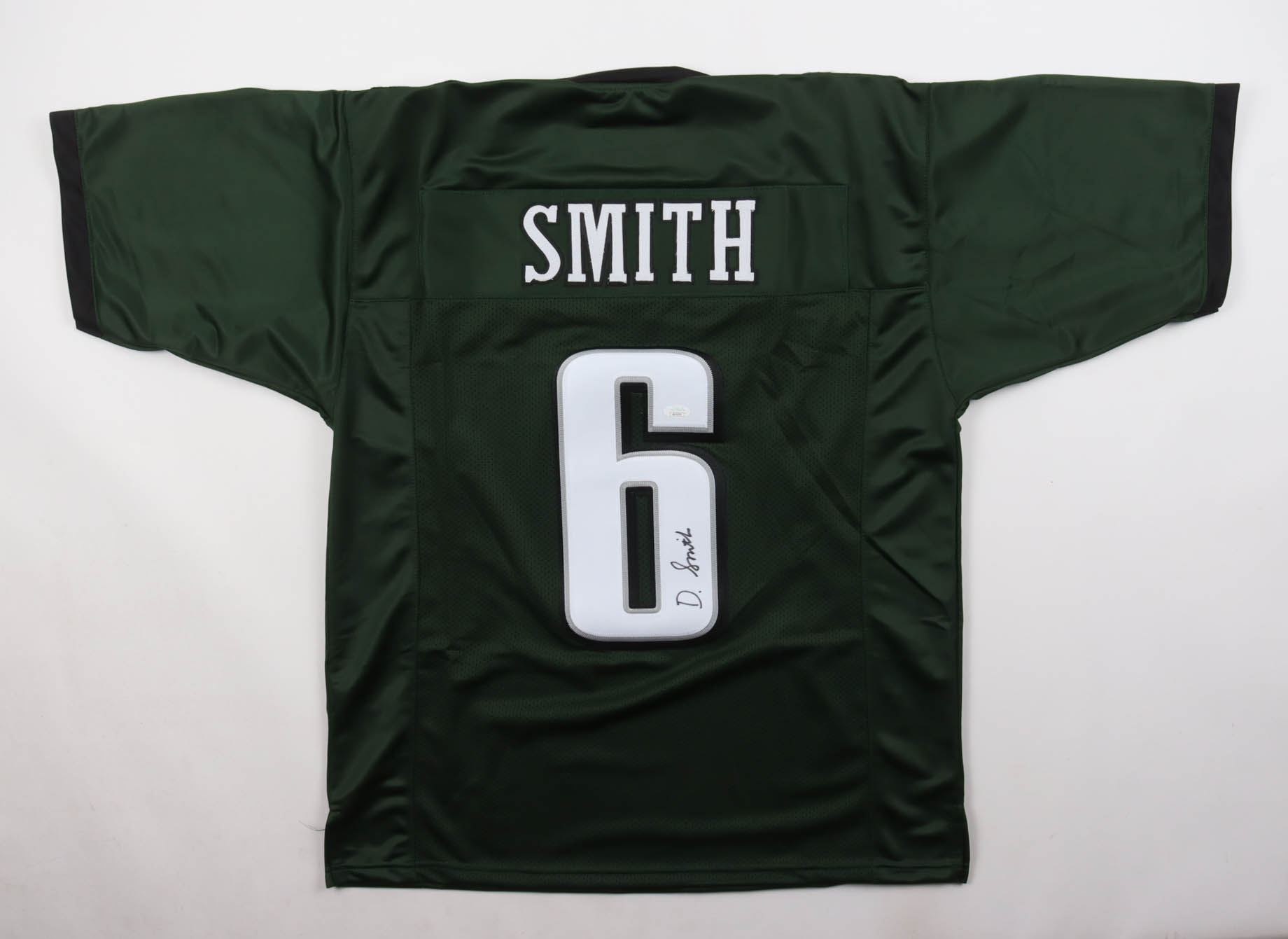 DeVonta Smith Signed Jersey (JSA) at PristineAuction.com DeVonta Smith Signed Jersey (JSA) at PristineAuction.com