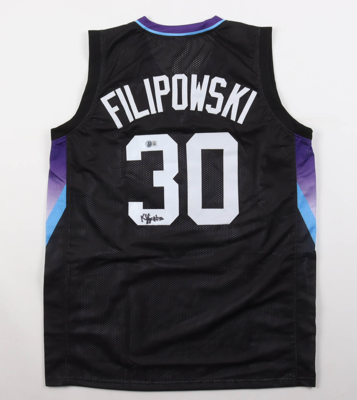 Kyle Filipowski Signed Jersey (Beckett) at PristineAuction.com Kyle Filipowski Signed Jersey (Beckett) at PristineAuction.com