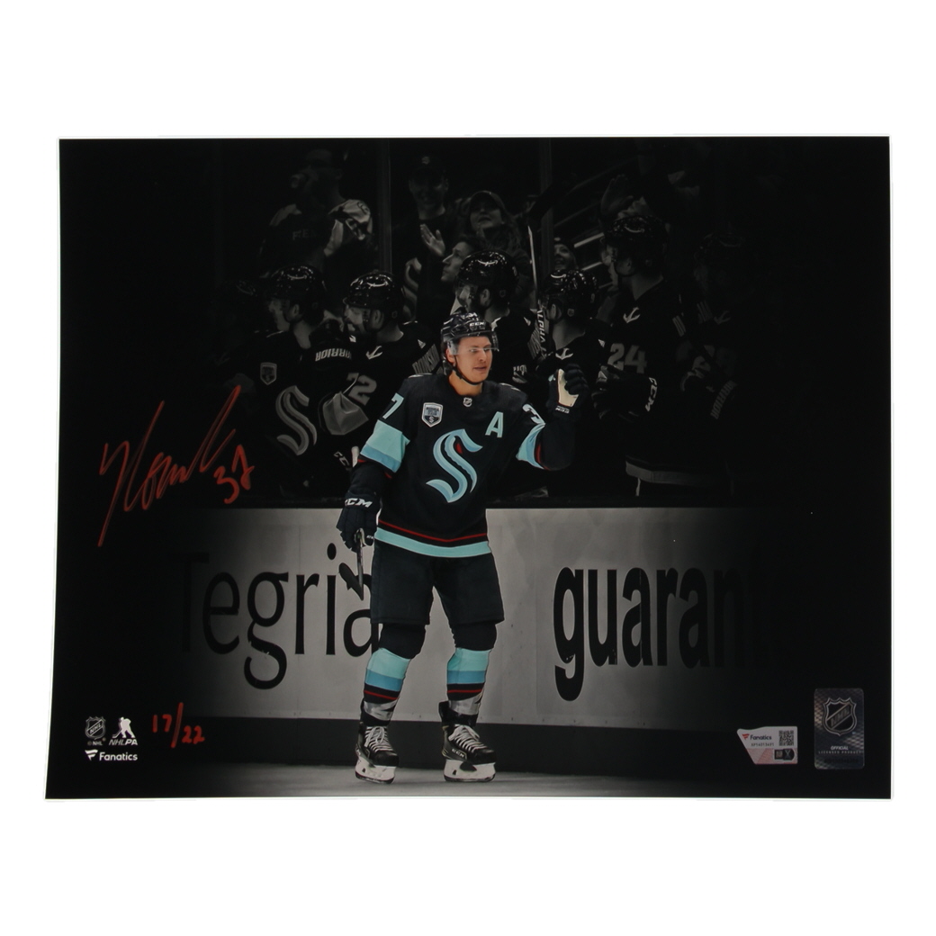 Yanni Gourde Signed LE Kraken 11x14 Photo #/22 (Fanatics) at PristineAuction.com Yanni Gourde Signed LE Kraken 11x14 Photo #/22 (Fanatics) at PristineAuction.com