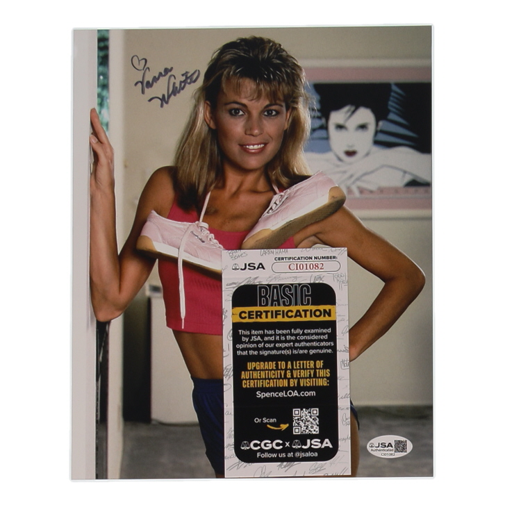 Vanna White Signed 8x10 Photo (JSA) at PristineAuction.com Vanna White Signed 8x10 Photo (JSA) at PristineAuction.com
