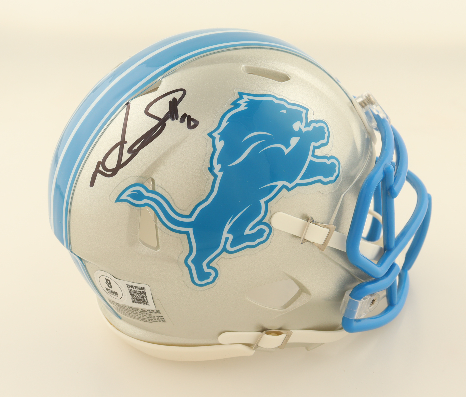 Ndamukong Suh Signed Lions Speed Mini Helmet (Beckett) at PristineAuction.com Ndamukong Suh Signed Lions Speed Mini Helmet (Beckett) at PristineAuction.com