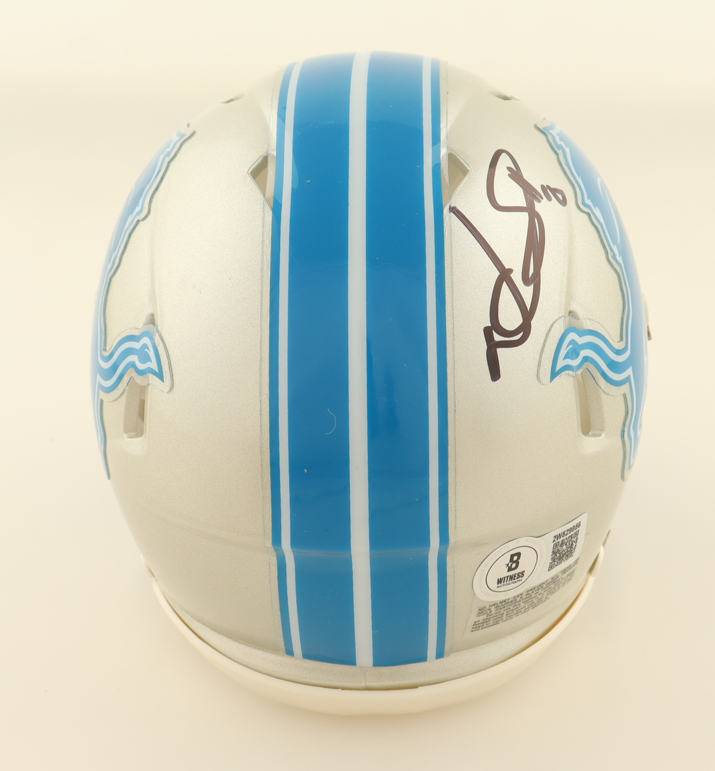 Ndamukong Suh Signed Lions Speed Mini Helmet (Beckett) at PristineAuction.com Ndamukong Suh Signed Lions Speed Mini Helmet (Beckett) at PristineAuction.com