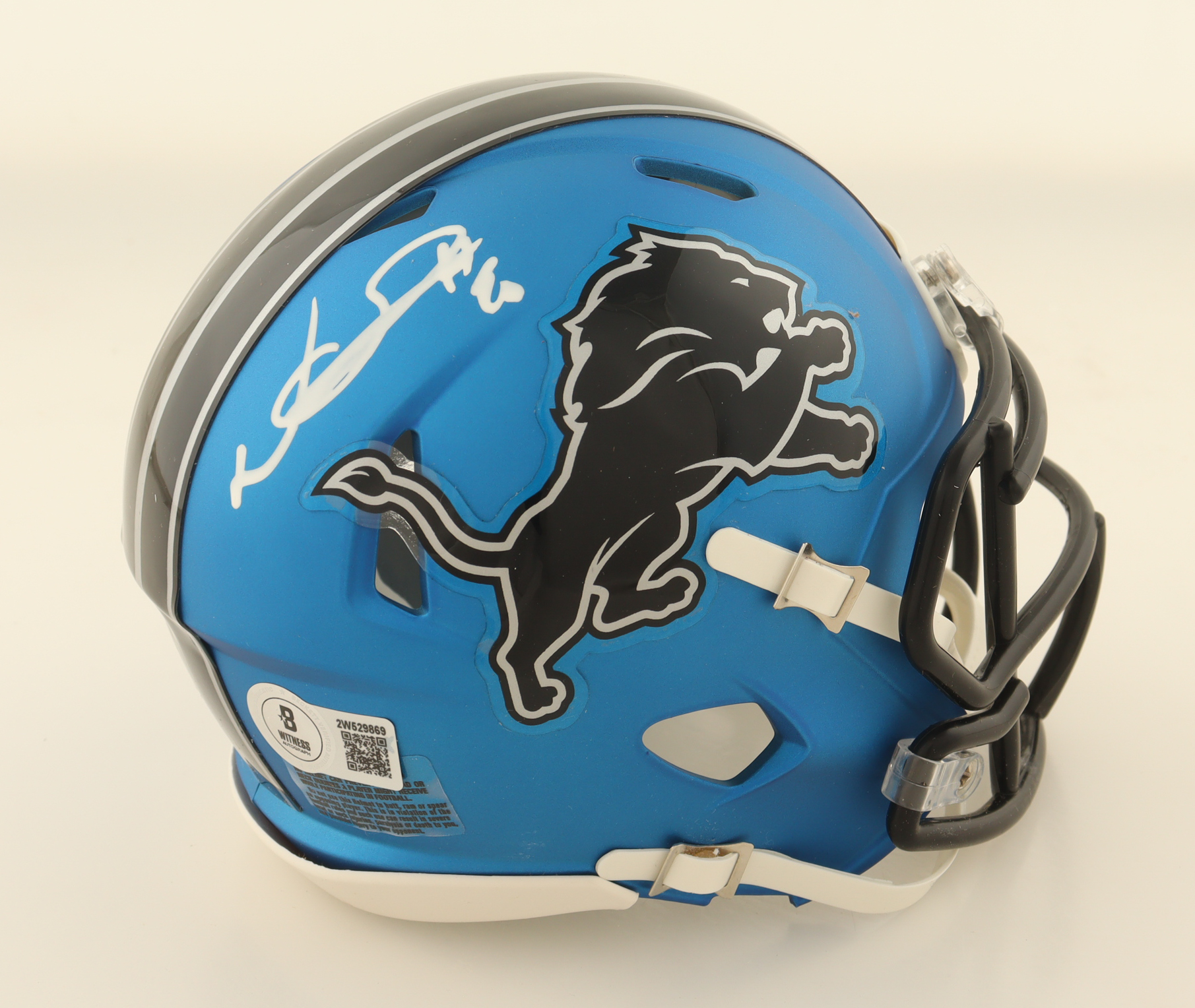 Ndamukong Suh Signed Lions Rave Alternate Speed Mini Helmet (Beckett) at PristineAuction.com Ndamukong Suh Signed Lions Rave Alternate Speed Mini Helmet (Beckett) at PristineAuction.com