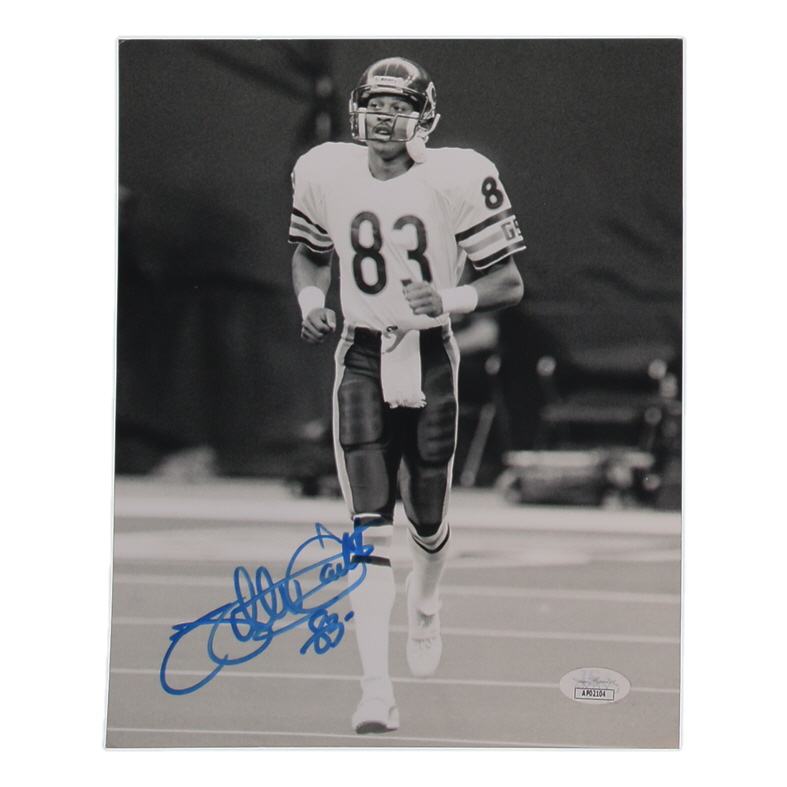 Willie Gault Signed Bears 8x10 Photo (JSA) at PristineAuction.com Willie Gault Signed Bears 8x10 Photo (JSA) at PristineAuction.com