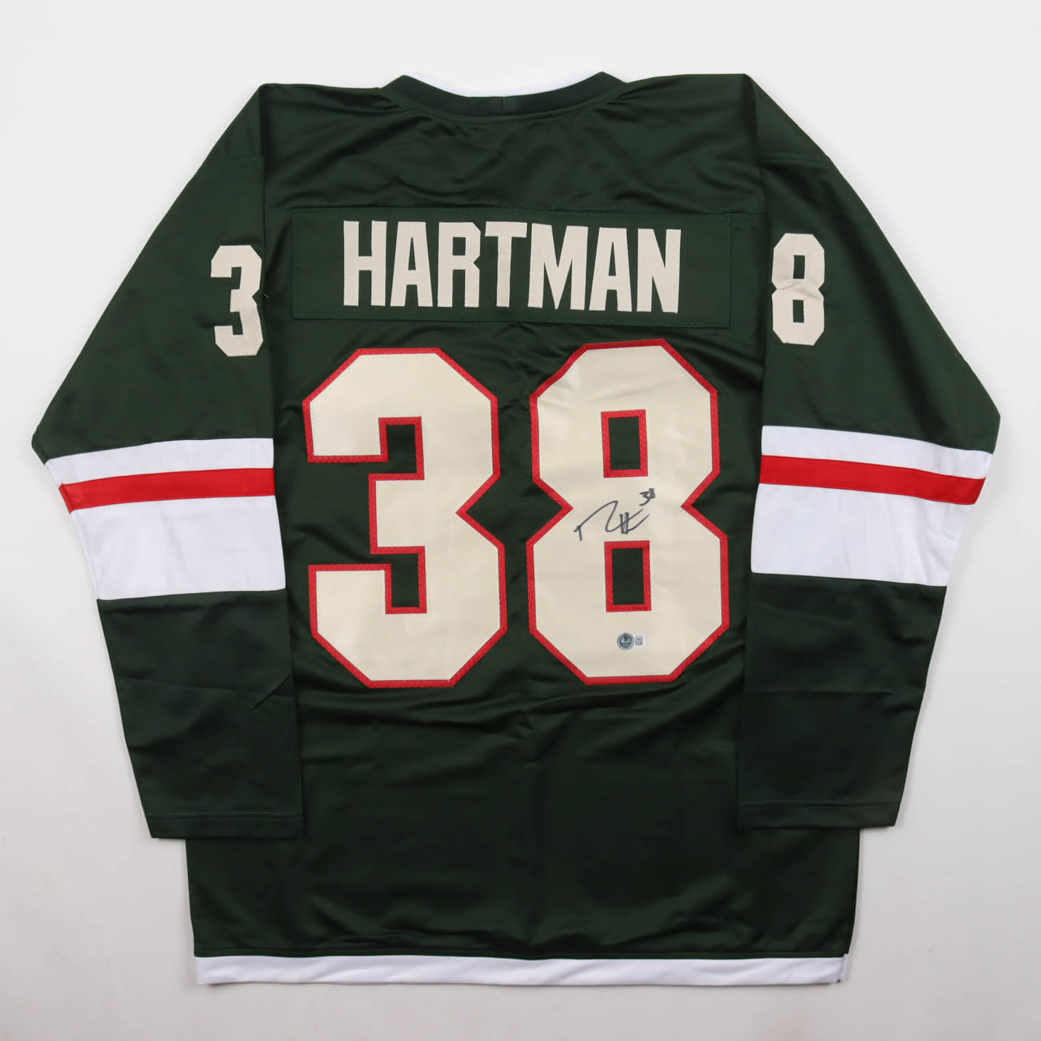 Ryan Hartman Signed Jersey (Beckett) at PristineAuction.com Ryan Hartman Signed Jersey (Beckett) at PristineAuction.com