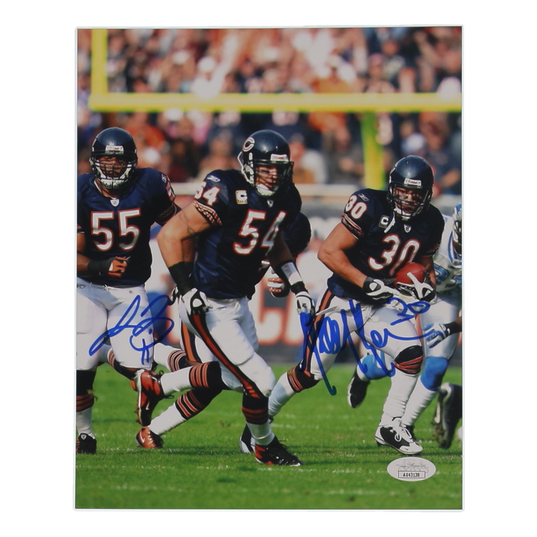 Mike Brown & Lance Briggs Signed Bears 8x10 Photo (JSA) at PristineAuction.com Mike Brown & Lance Briggs Signed Bears 8x10 Photo (JSA) at PristineAuction.com