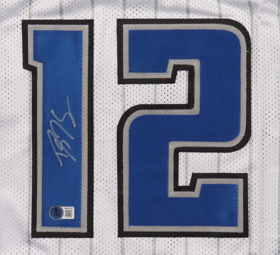 Dwight Howard Signed Jersey (Beckett) at PristineAuction.com Dwight Howard Signed Jersey (Beckett) at PristineAuction.com