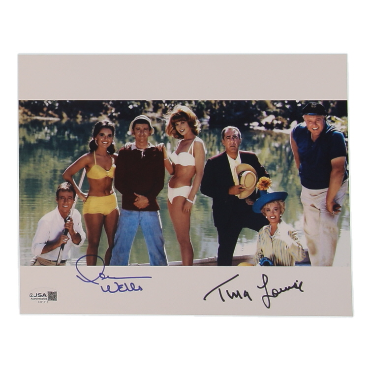 Tina Louise & Dawn Wells Signed "Gilligan's Island" 8x10 Photo (JSA) at PristineAuction.com Tina Louise & Dawn Wells Signed "Gilligan's Island" 8x10 Photo (JSA) at PristineAuction.com