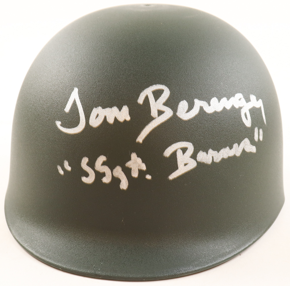Tom Berenger Signed "Platoon" Helmet Inscribed "SSGT. Barnes" (Beckett) at PristineAuction.com Tom Berenger Signed "Platoon" Helmet Inscribed "SSGT. Barnes" (Beckett) at PristineAuction.com