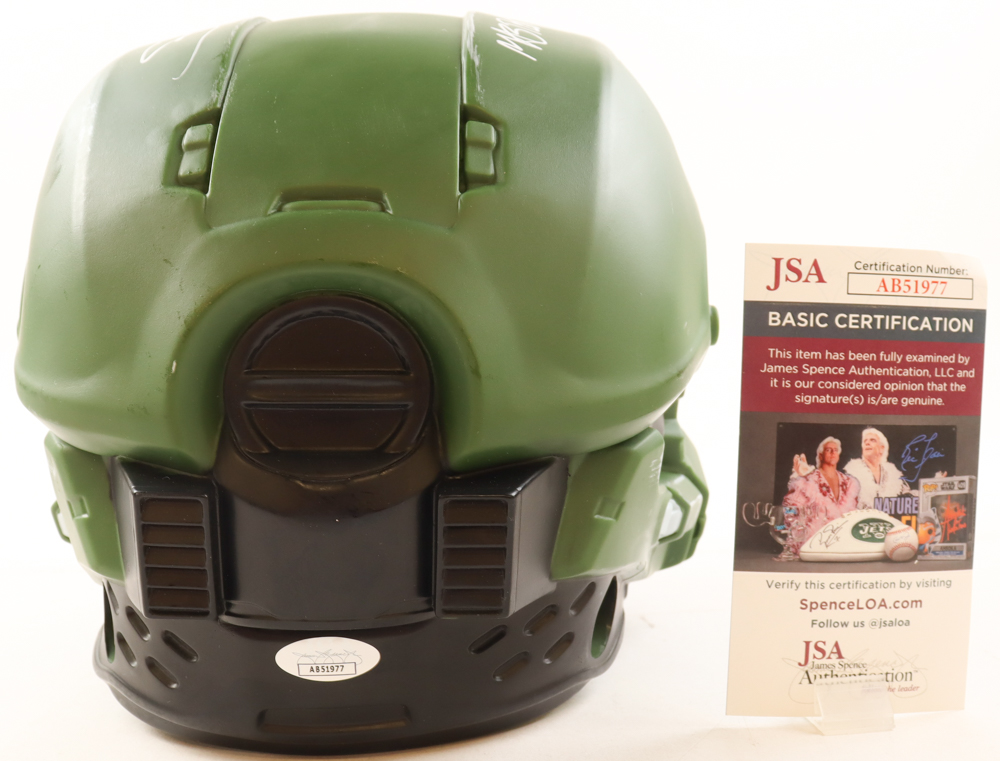 Steve Downes Signed "Halo" Master Chief Full-Size Spartan Helmet Inscribed "Master Chief 117" (JSA) at PristineAuction.com Steve Downes Signed "Halo" Master Chief Full-Size Spartan Helmet Inscribed "Master Chief 117" (JSA) at PristineAuction.com