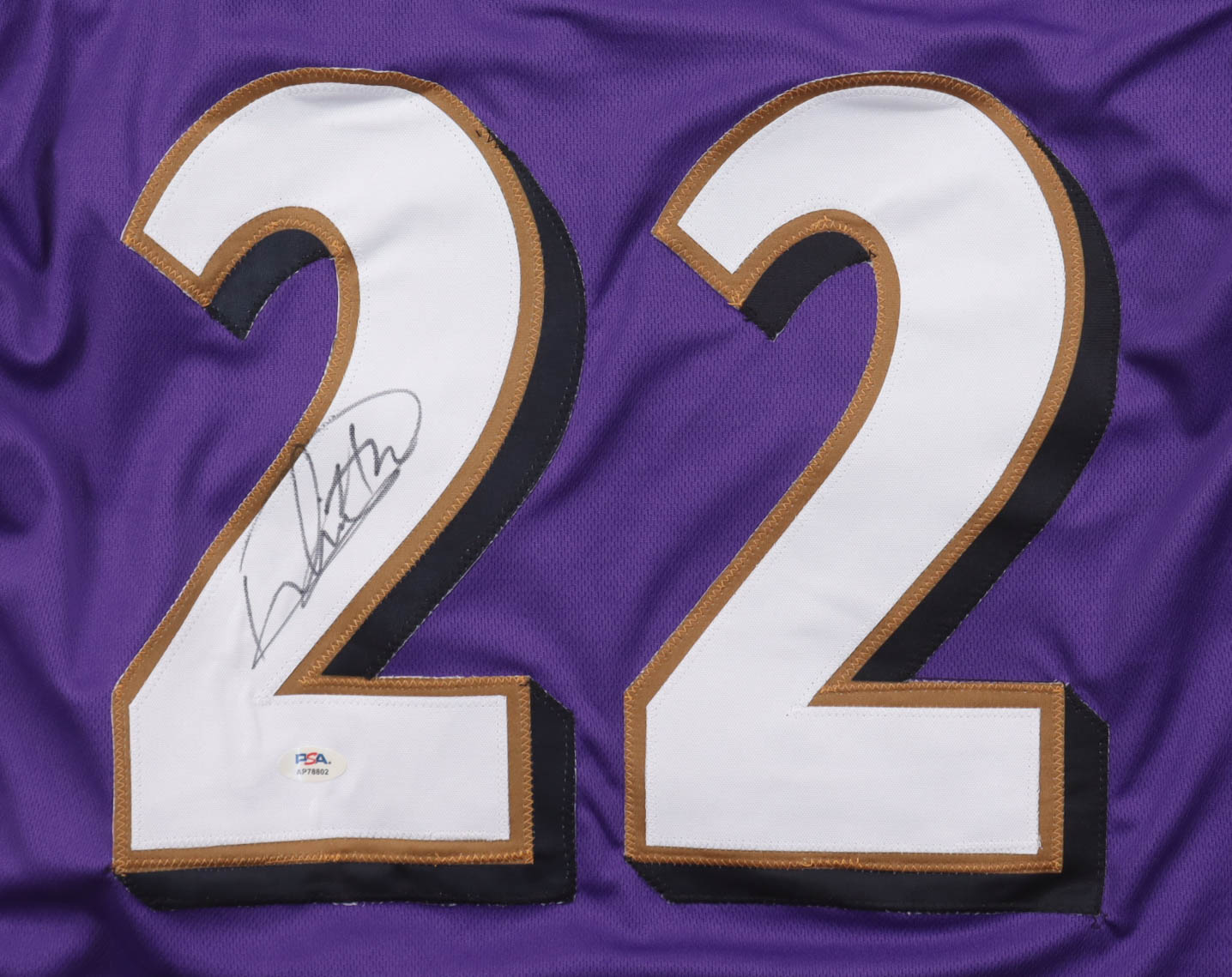 Derrick Henry Signed Jersey (PSA) at PristineAuction.com Derrick Henry Signed Jersey (PSA) at PristineAuction.com