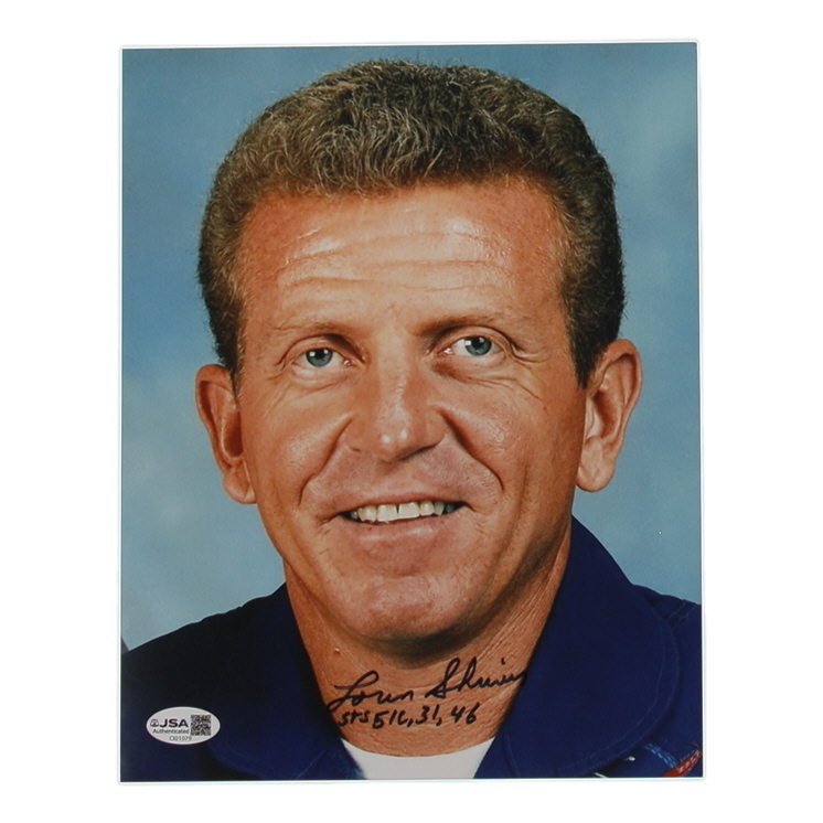 Loren Shriver Signed 8x10 Photo Inscribed "STS 51C, 31, 46" (JSA) at PristineAuction.com Loren Shriver Signed 8x10 Photo Inscribed "STS 51C, 31, 46" (JSA) at PristineAuction.com