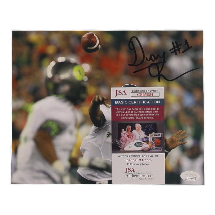 Darron Thomas Signed Oregon Ducks 8x10 Photo (JSA) at PristineAuction.com Darron Thomas Signed Oregon Ducks 8x10 Photo (JSA) at PristineAuction.com