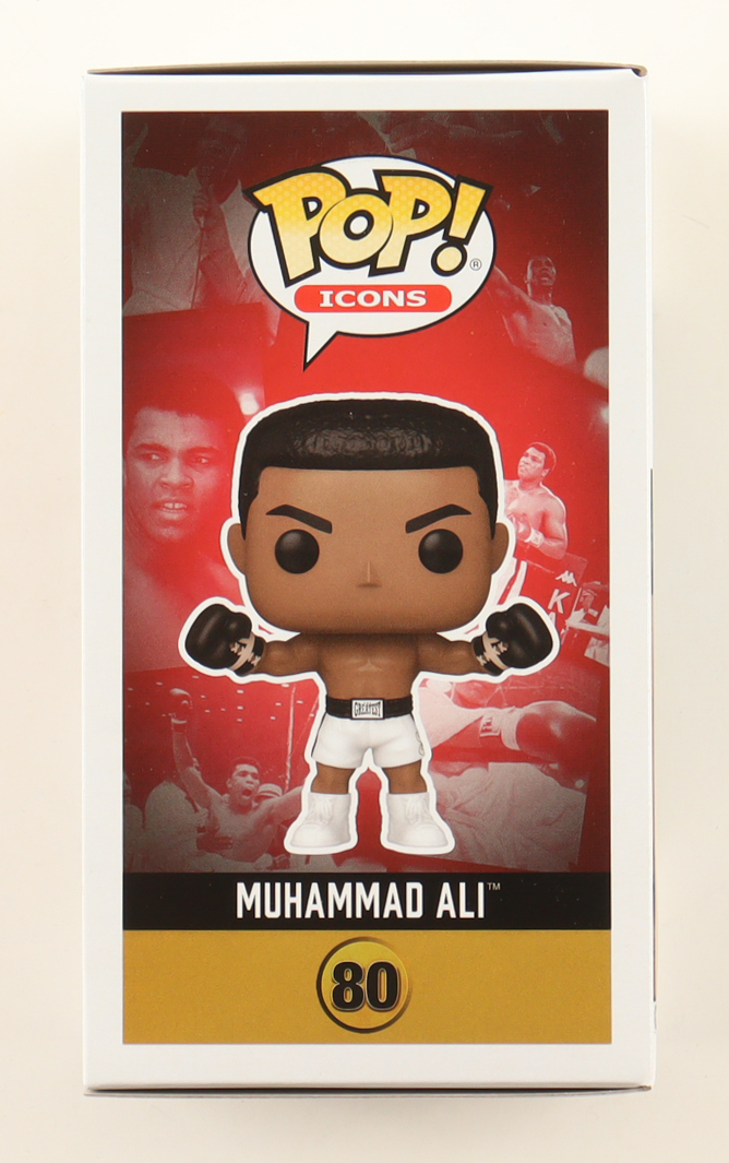 Will Smith Signed "Ali" #80 Muhammad Ali Funko Pop! Vinyl Figure (AWM) at PristineAuction.com Will Smith Signed "Ali" #80 Muhammad Ali Funko Pop! Vinyl Figure (AWM) at PristineAuction.com