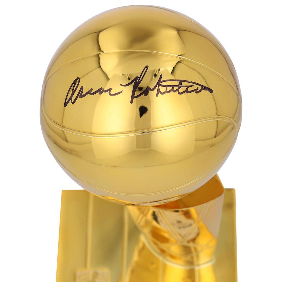Oscar Robertson Signed Bucks Replica Championoship Trophy (Fanatics) at PristineAuction.com Oscar Robertson Signed Bucks Replica Championoship Trophy (Fanatics) at PristineAuction.com