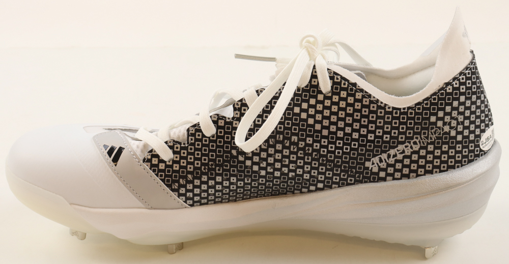 Emmanuel Clase Signed Adidas Baseball Cleat (JSA) at PristineAuction.com Emmanuel Clase Signed Adidas Baseball Cleat (JSA) at PristineAuction.com