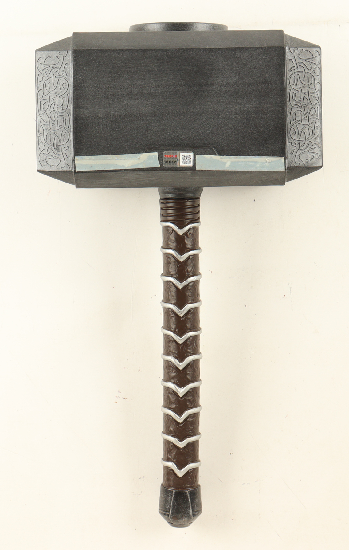 Chris Hemsworth Signed "Thor" Replica Mjolnir Hammer (Fanatics & TriStar) at PristineAuction.com Chris Hemsworth Signed "Thor" Replica Mjolnir Hammer (Fanatics & TriStar) at PristineAuction.com