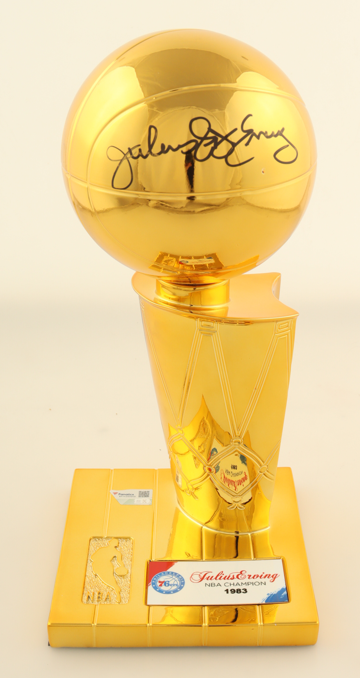 Julius "Dr. J" Erving Signed 1983 12" Replica 76ers NBA Championship Trophy (Fanatics) at PristineAuction.com Julius "Dr. J" Erving Signed 1983 12" Replica 76ers NBA Championship Trophy (Fanatics) at PristineAuction.com