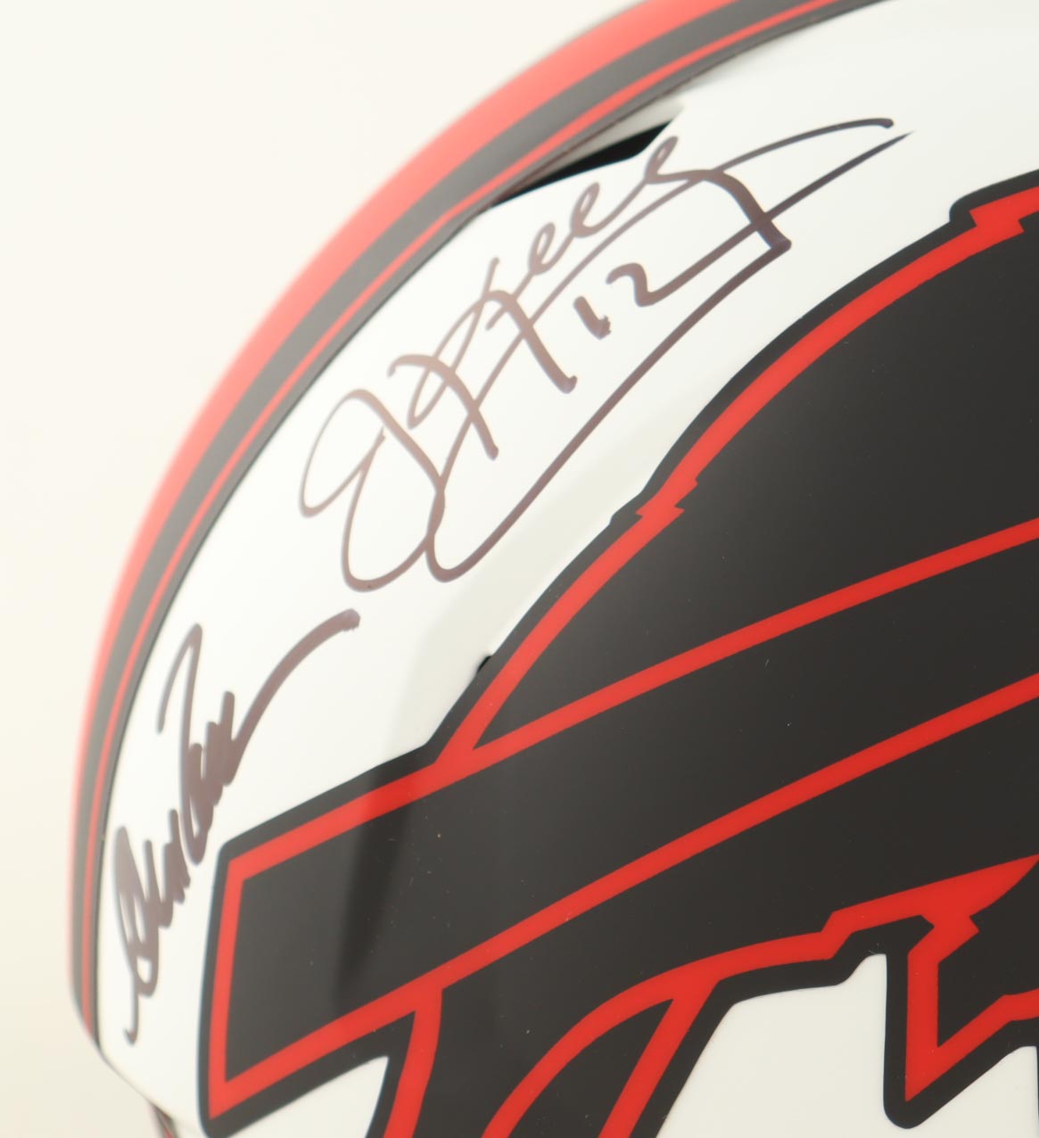 Bills Full-Size Lunar Eclipse Alternate Speed Helmet Signed By (3) Andre Reed, Thurman Thomas, & Jim Kelly (Beckett) at PristineAuction.com Bills Full-Size Lunar Eclipse Alternate Speed Helmet Signed By (3) Andre Reed, Thurman Thomas, & Jim Kelly (Beckett) at PristineAuction.com