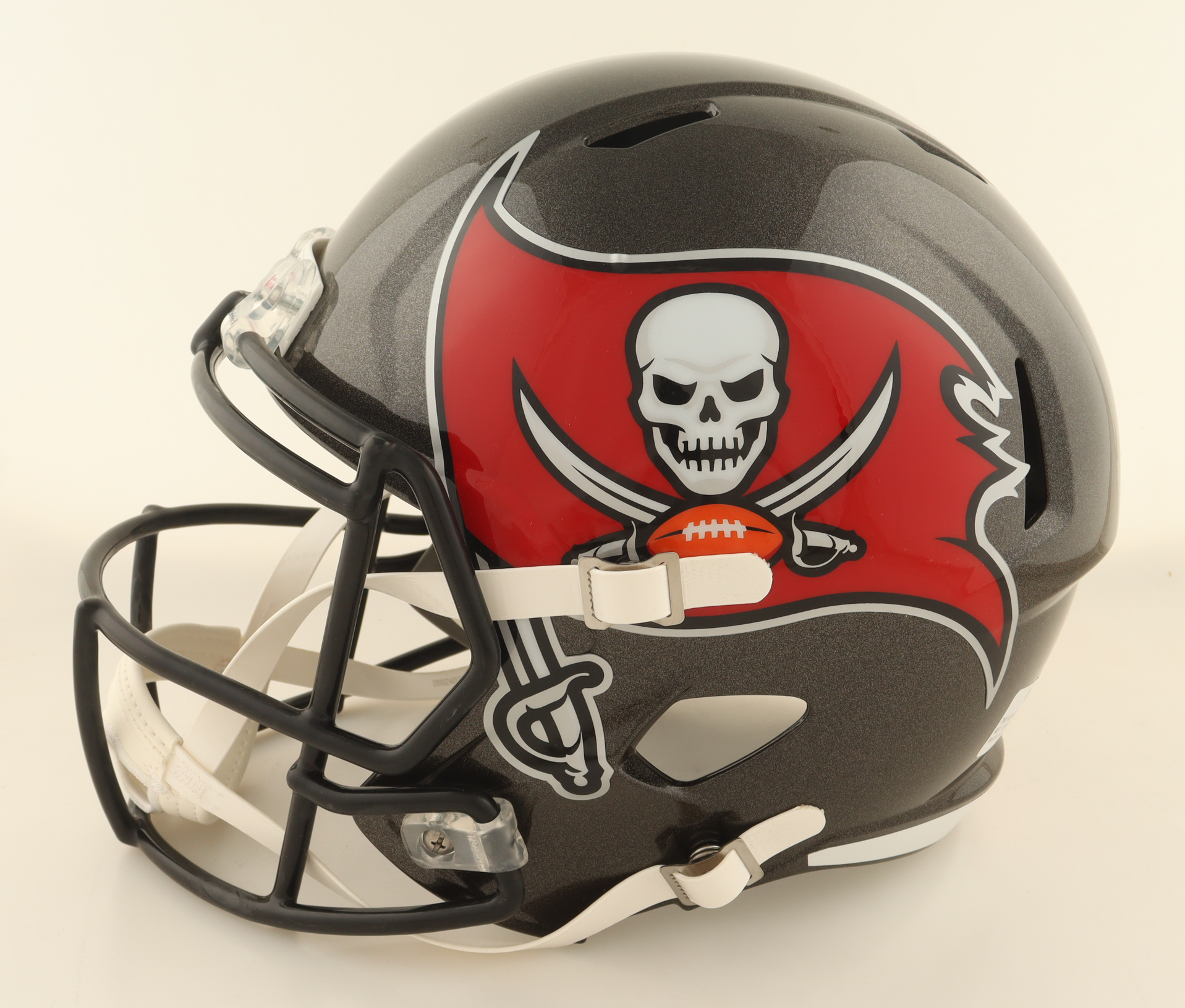 Baker Mayfield Signed Buccaneers Full-Size Speed Helmet (Beckett) at PristineAuction.com Baker Mayfield Signed Buccaneers Full-Size Speed Helmet (Beckett) at PristineAuction.com