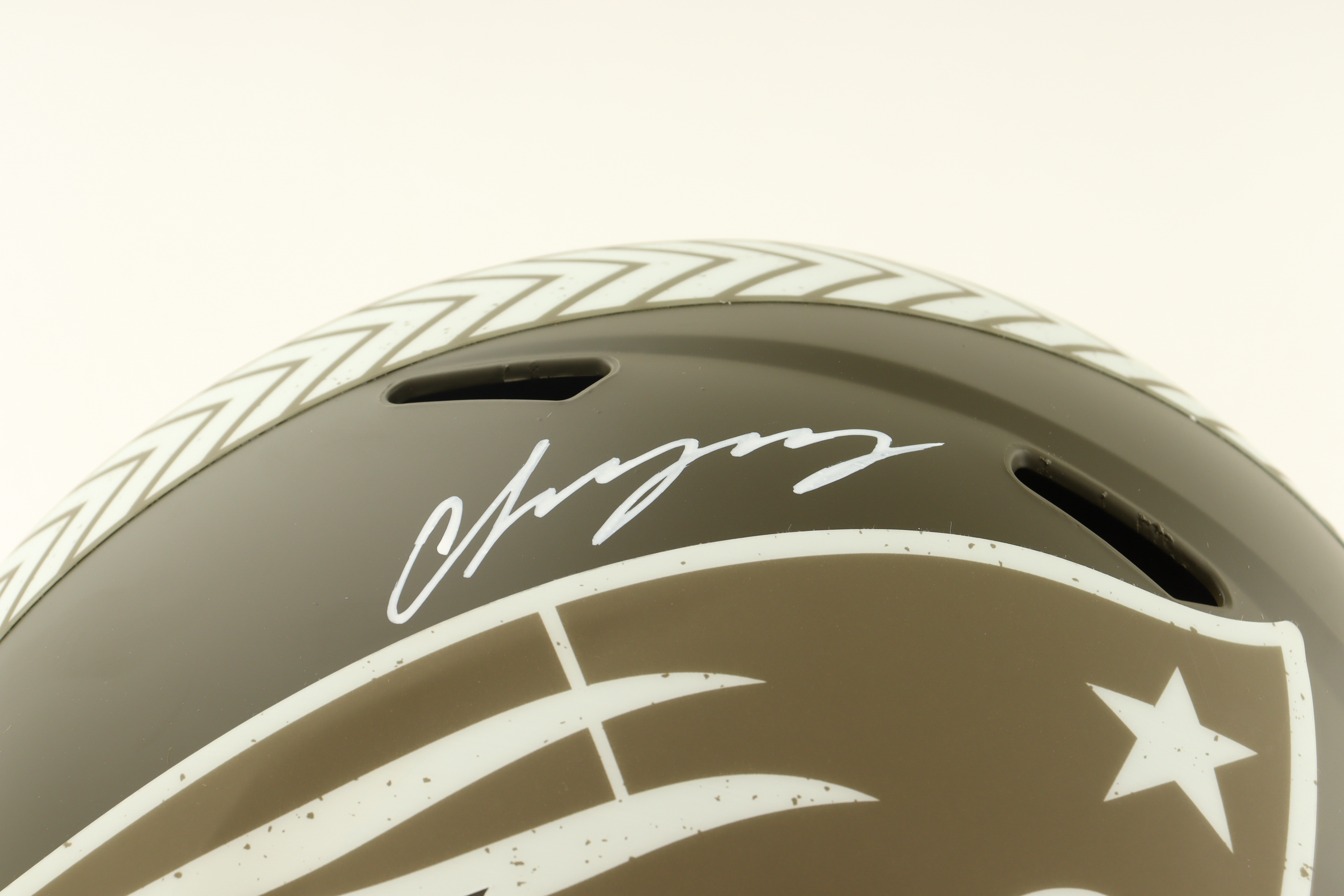 Christian Gonzalez Signed Patriots Full-Size Salute To Service Alternate Speed Helmet (Beckett) at PristineAuction.com Christian Gonzalez Signed Patriots Full-Size Salute To Service Alternate Speed Helmet (Beckett) at PristineAuction.com