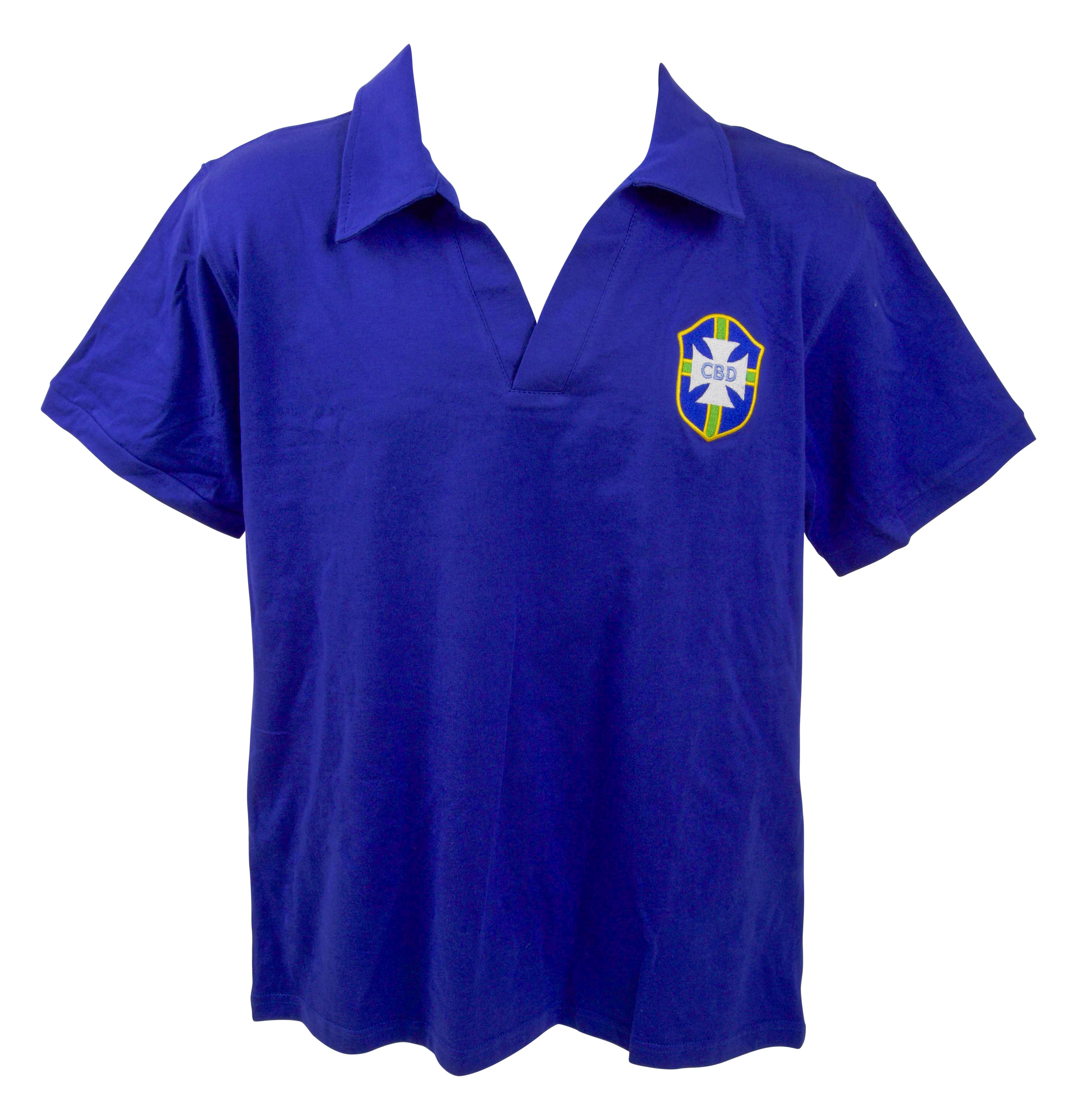 Pele Signed Jersey (Beckett) at PristineAuction.com Pele Signed Jersey (Beckett) at PristineAuction.com