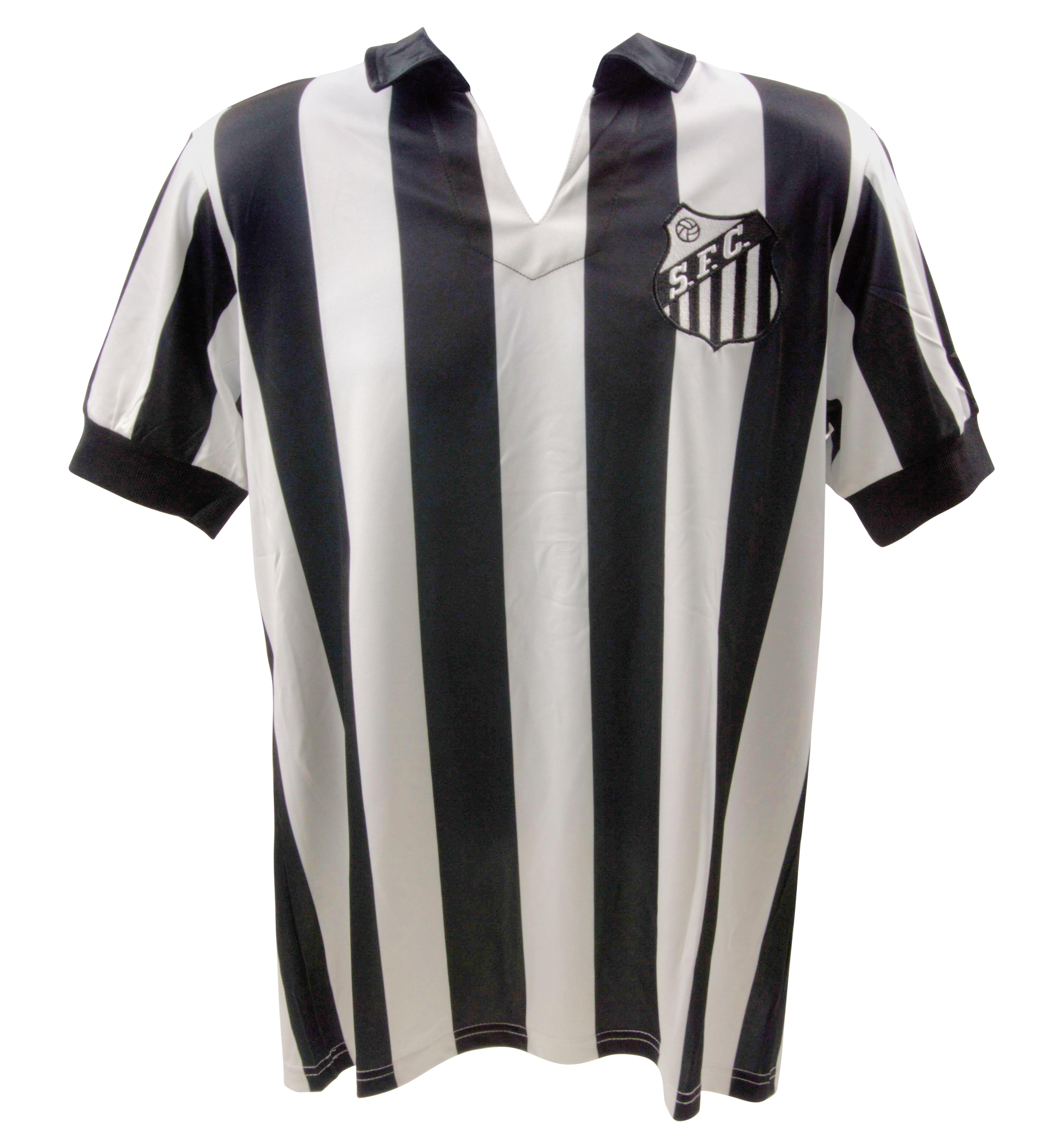 Pele Signed Jersey (Beckett) at PristineAuction.com Pele Signed Jersey (Beckett) at PristineAuction.com