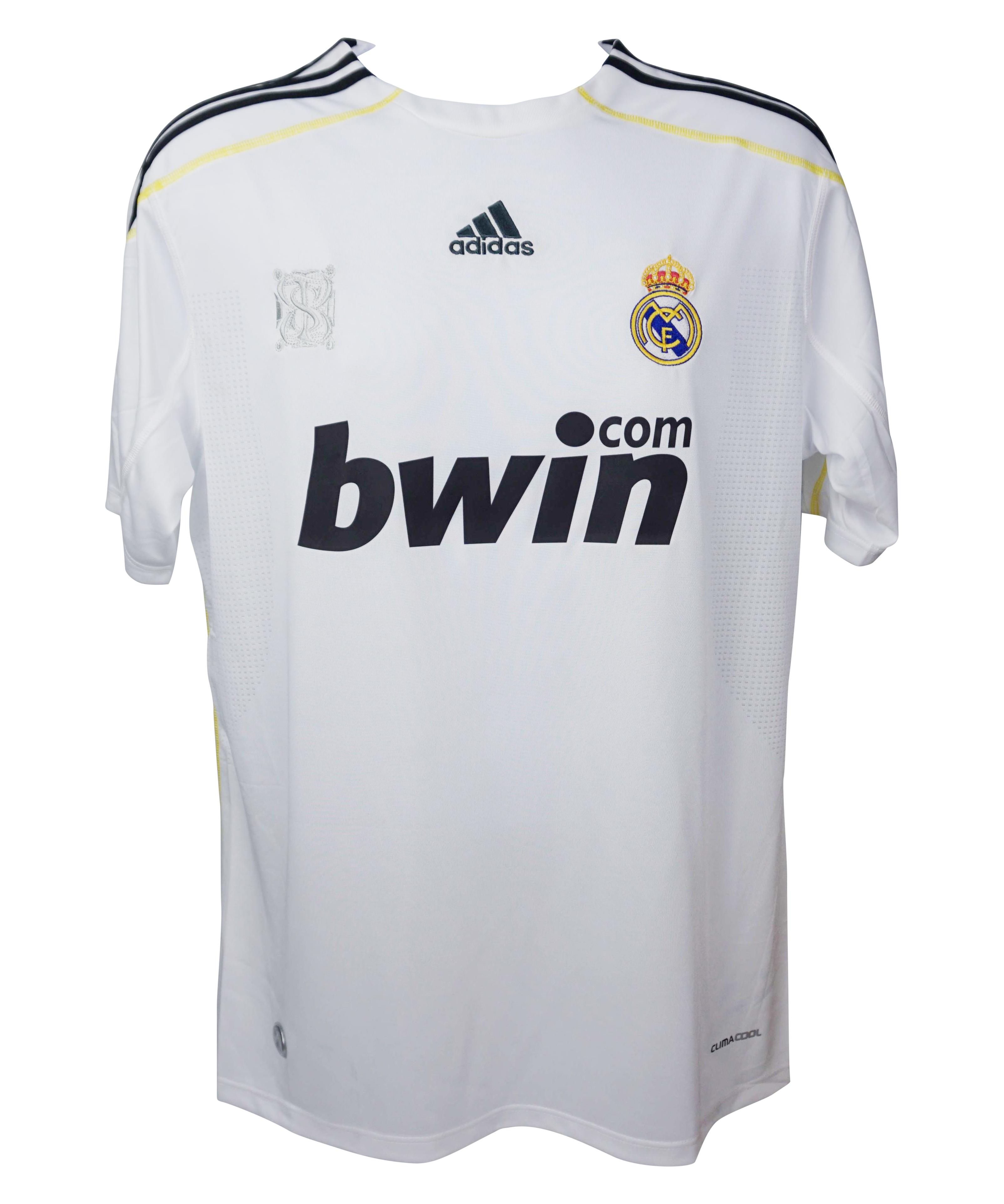 Kaka Signed Real Madrid Adidas Authentic Jersey (Beckett) at PristineAuction.com Kaka Signed Real Madrid Adidas Authentic Jersey (Beckett) at PristineAuction.com