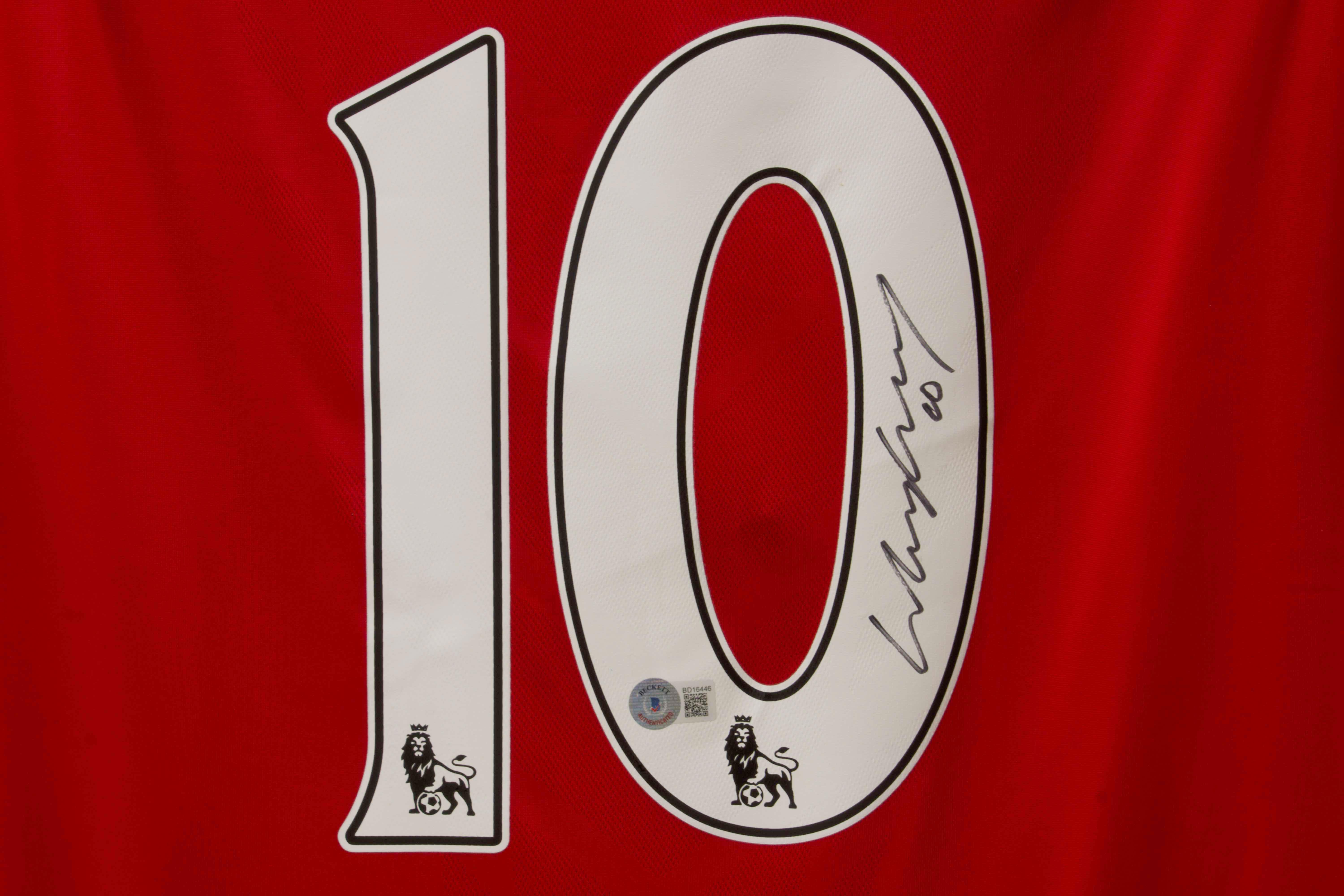 Wayne Rooney Signed Manchester United Nike Authentic Jersey (Beckett) at PristineAuction.com Wayne Rooney Signed Manchester United Nike Authentic Jersey (Beckett) at PristineAuction.com