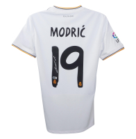 Luka Modric Signed Real Madrid Adidas Authentic Jersey (Beckett) at PristineAuction.com